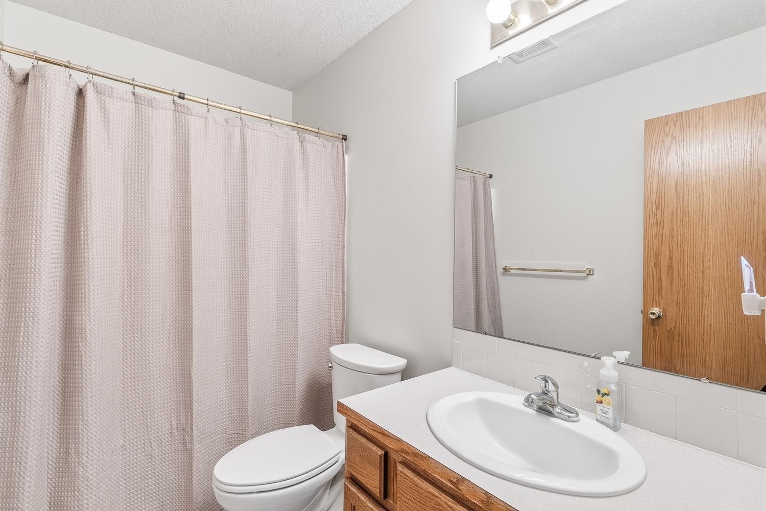 8849 N Hidden Lane Park City KS 67147