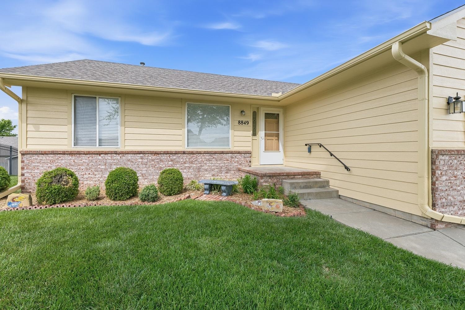 8849 N Hidden Lane Park City KS 67147
