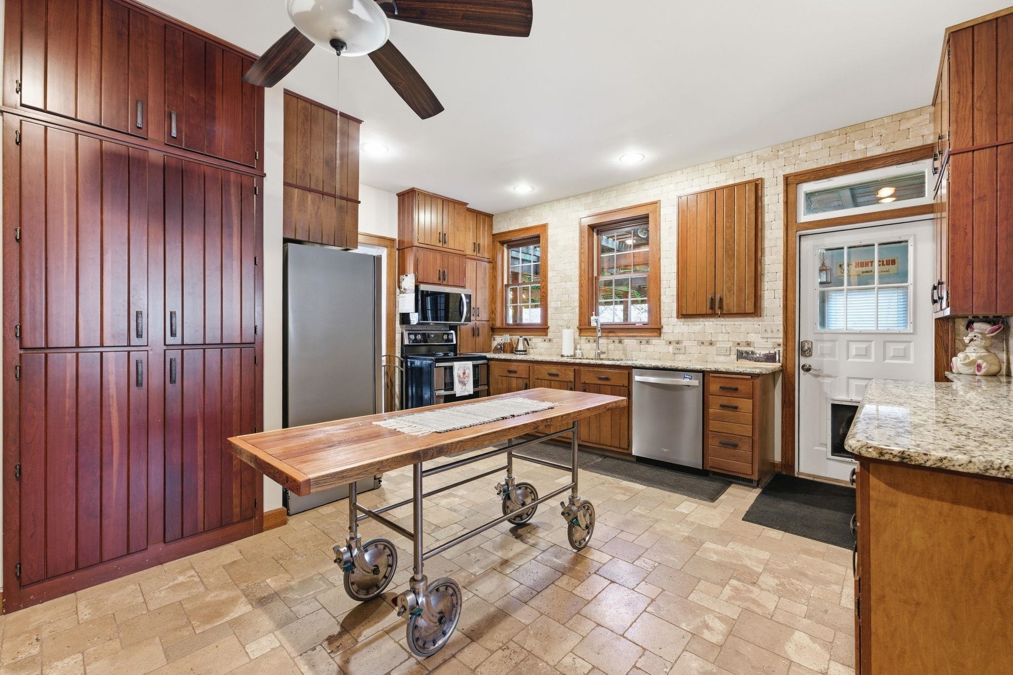 1316 E 10th Winfield KS 67156