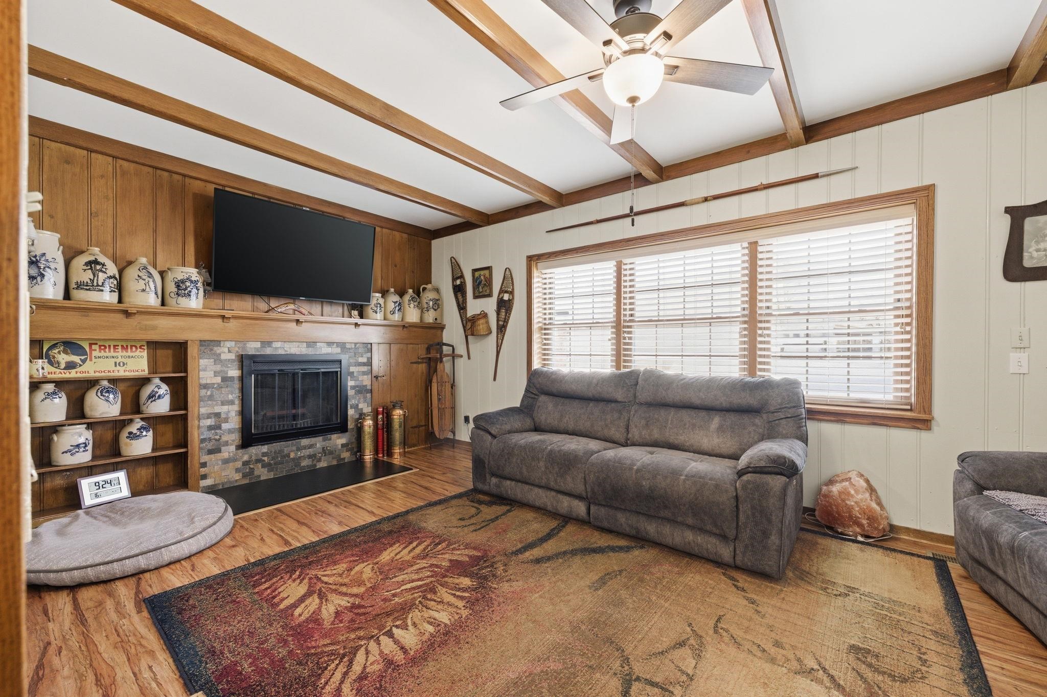 1316 E 10th Winfield KS 67156