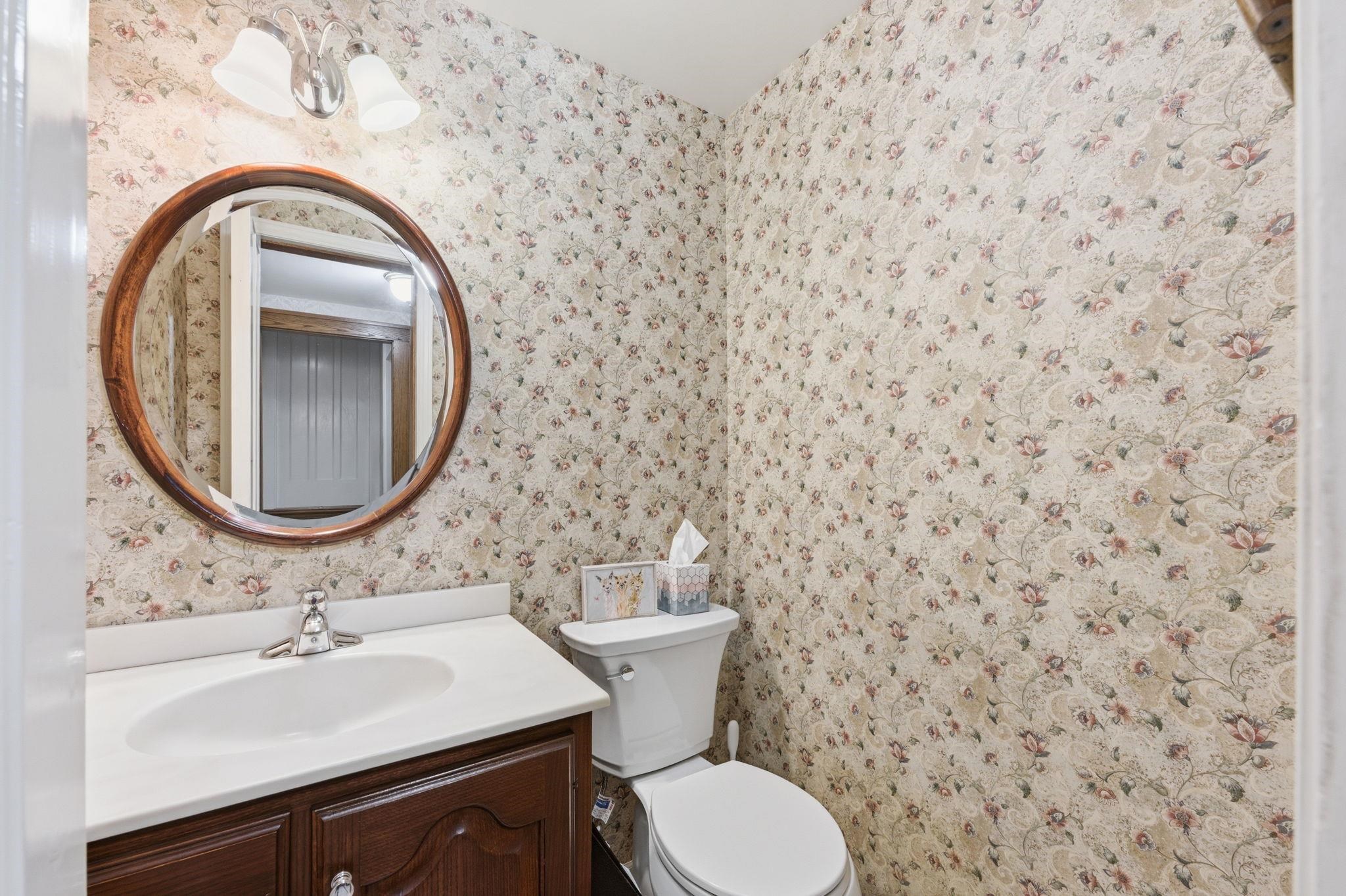1316 E 10th Winfield KS 67156