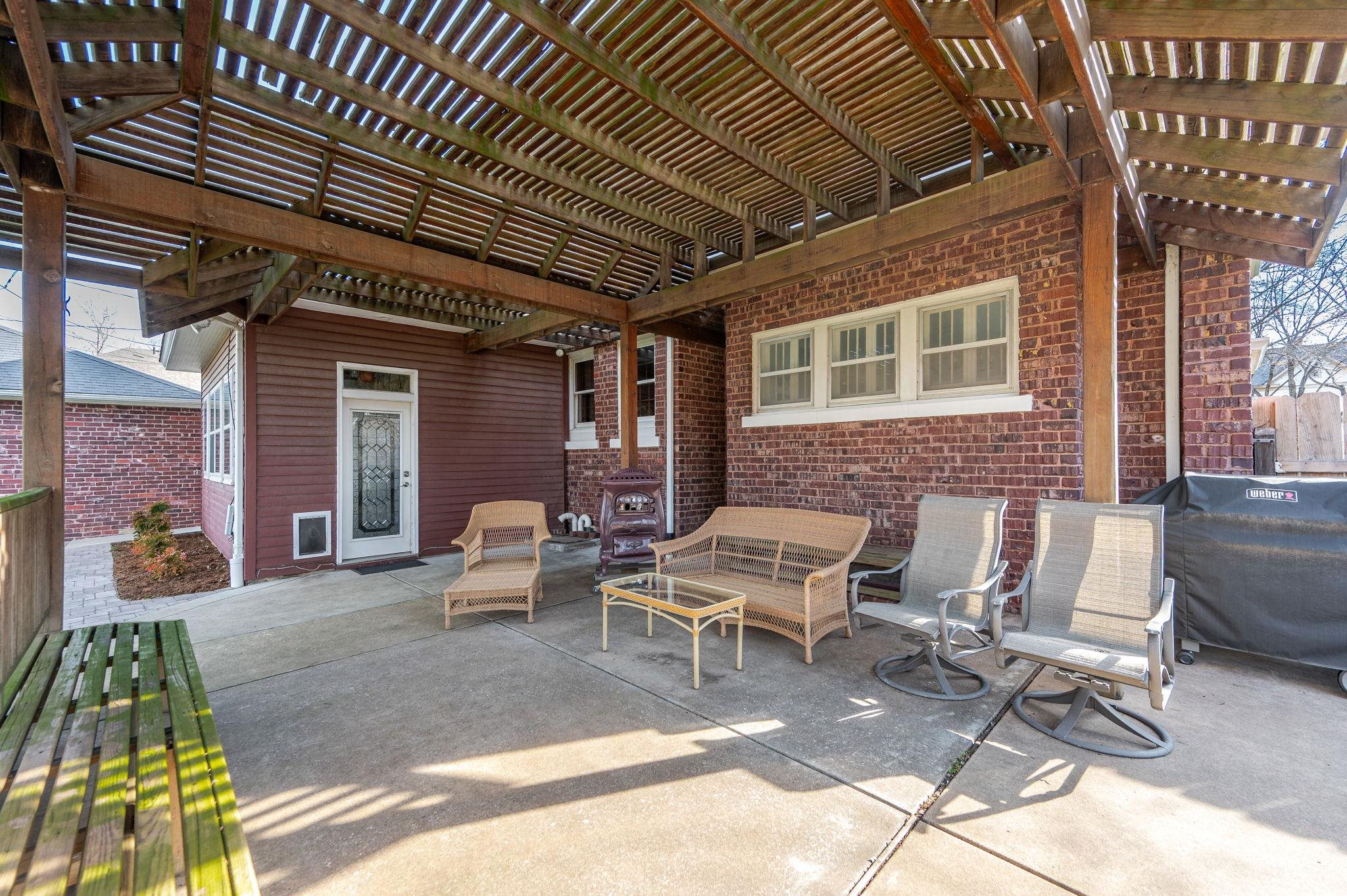 1316 E 10th Winfield KS 67156