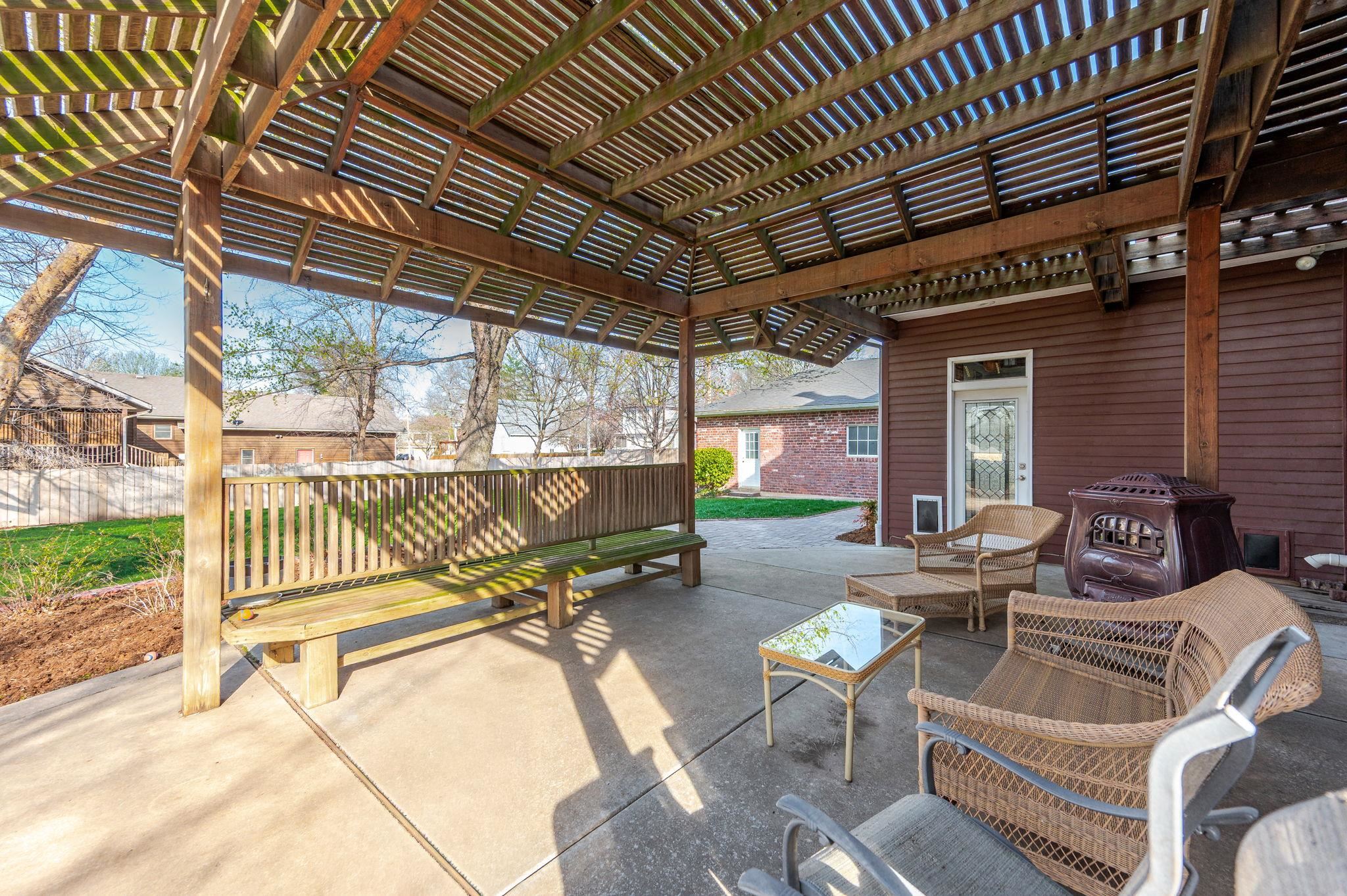 1316 E 10th Winfield KS 67156