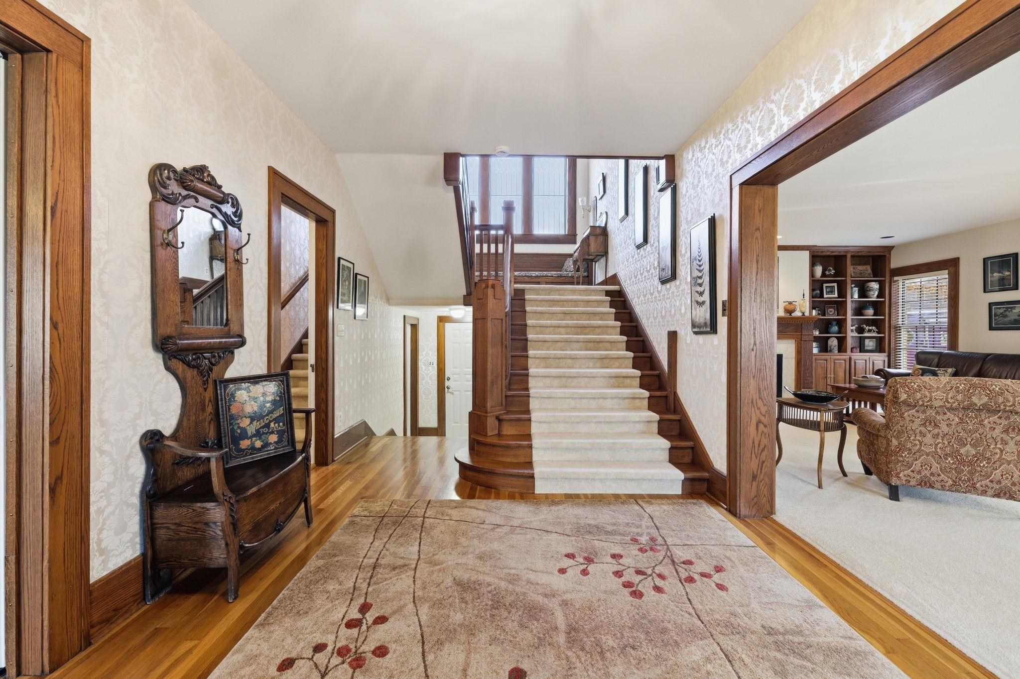 1316 E 10th Winfield KS 67156