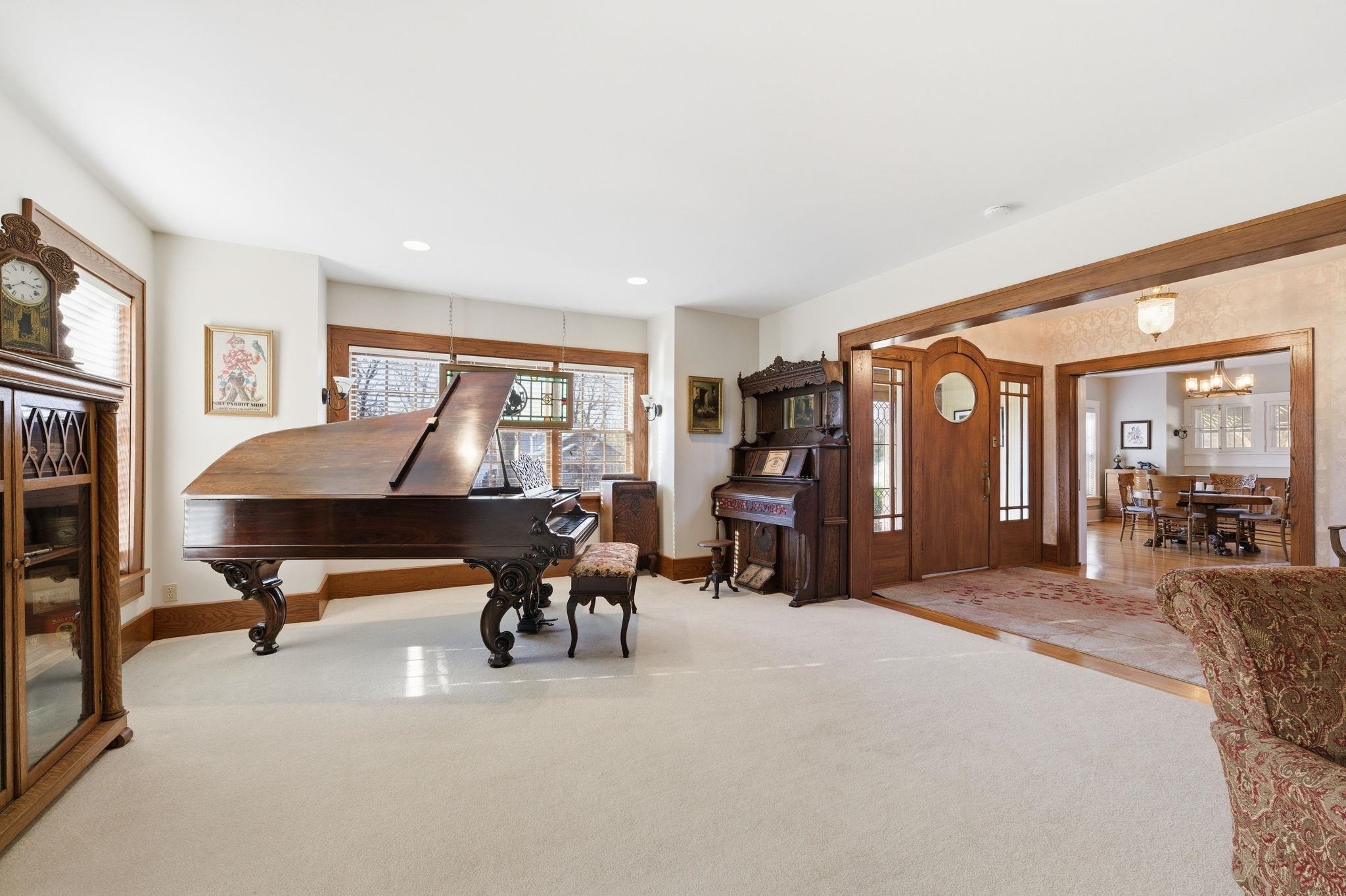 1316 E 10th Winfield KS 67156