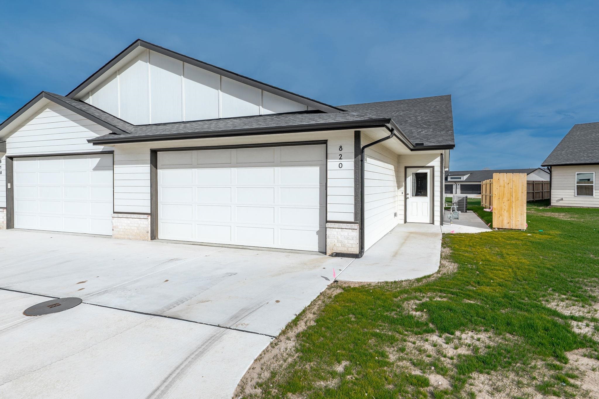 820 S Jay Street Valley Center KS 67147-8948
