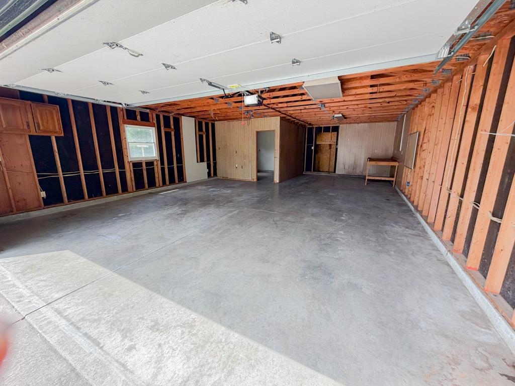 1905 S Faulders Lane Wichita KS 67218
