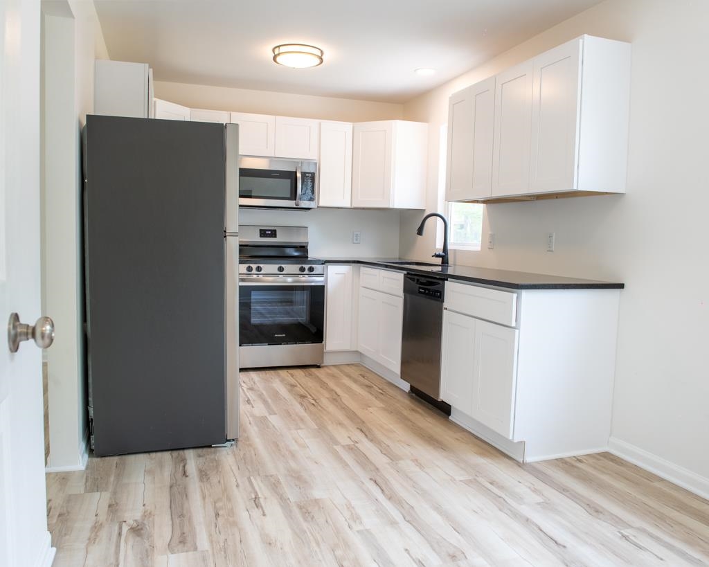 1905 S Faulders Lane Wichita KS 67218