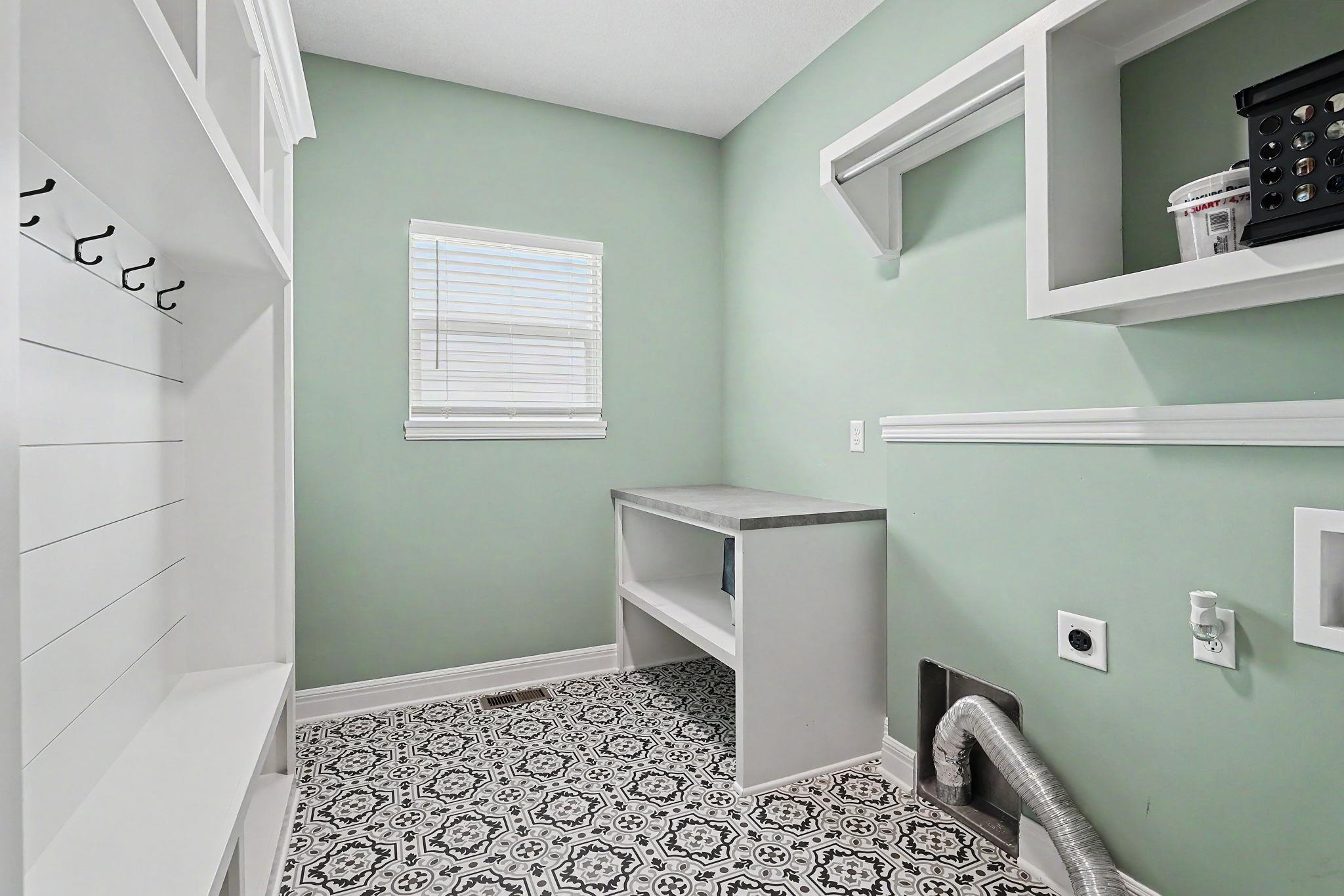3817 N Estancia Wichita KS 67205
