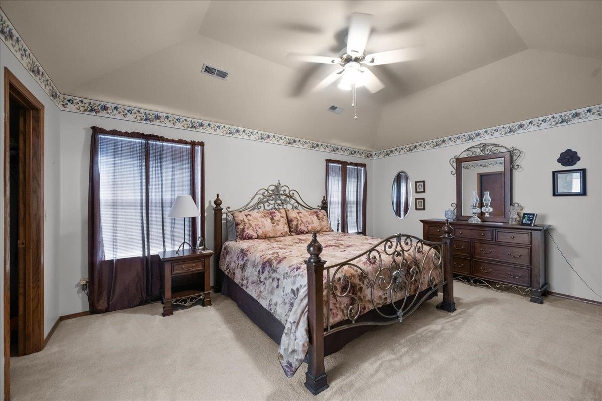 4322 N Ironwood Street Wichita KS 67226
