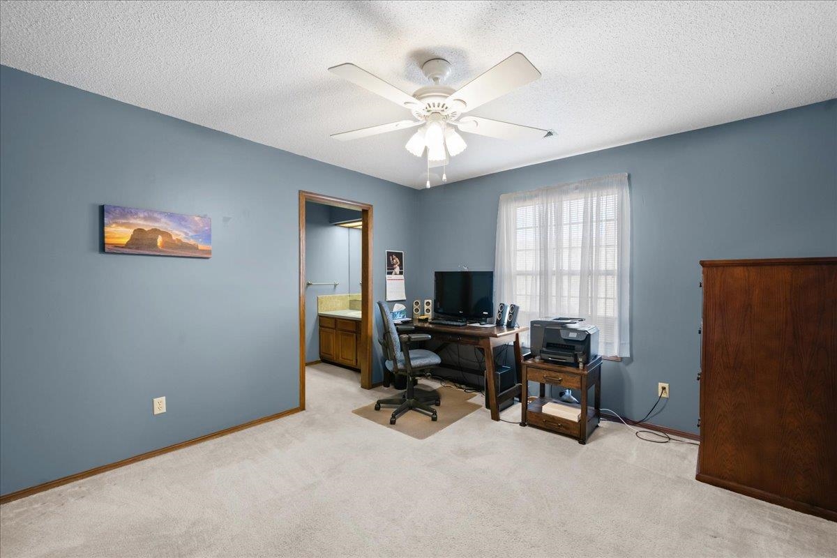 4322 N Ironwood Street Wichita KS 67226