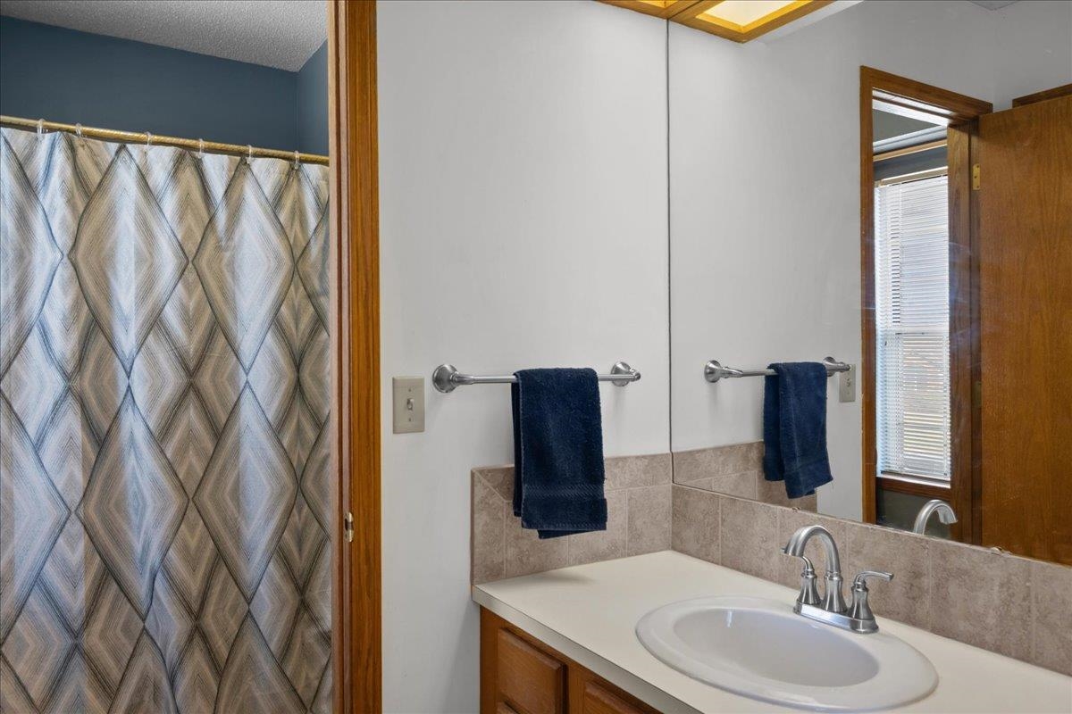 4322 N Ironwood Street Wichita KS 67226