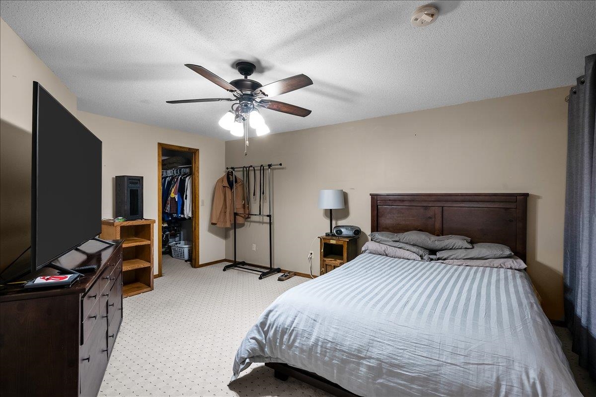 4322 N Ironwood Street Wichita KS 67226