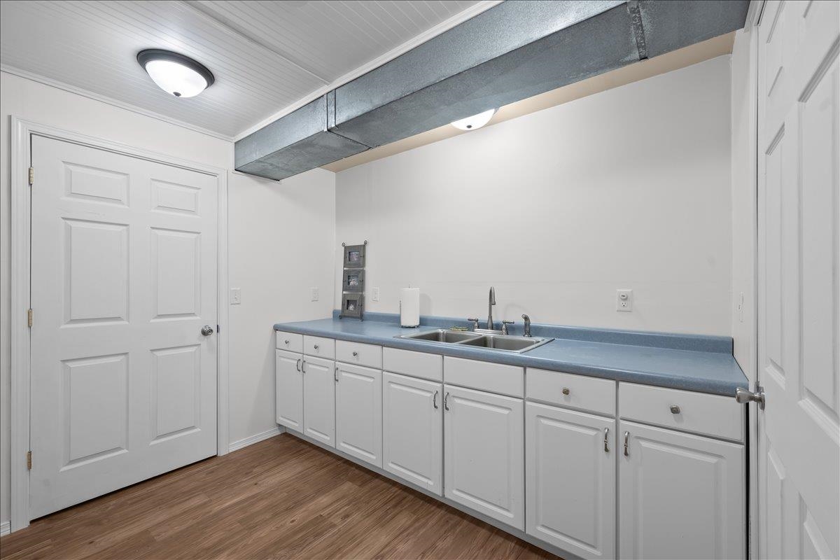 4322 N Ironwood Street Wichita KS 67226