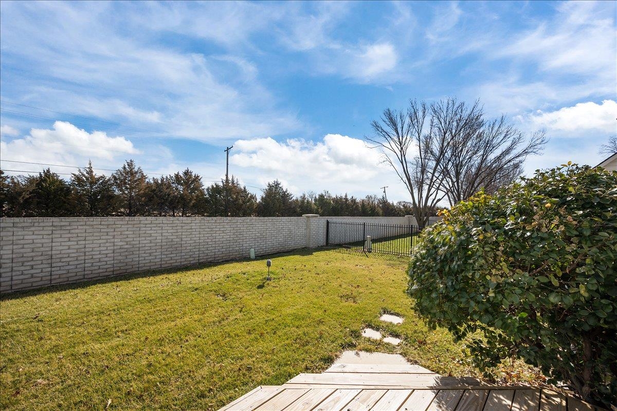 4322 N Ironwood Street Wichita KS 67226