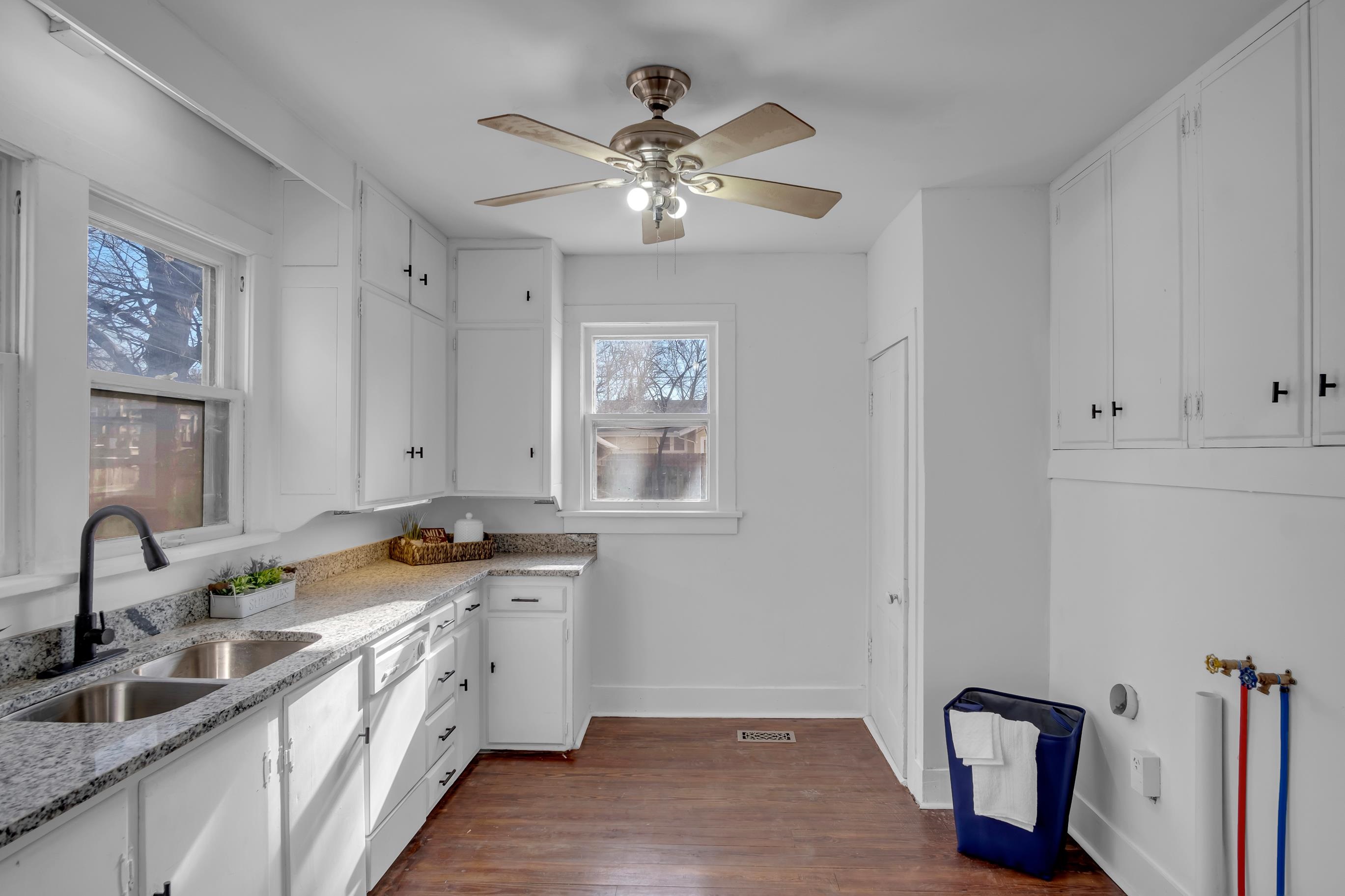 303 E 3rd Street Newton KS 67114