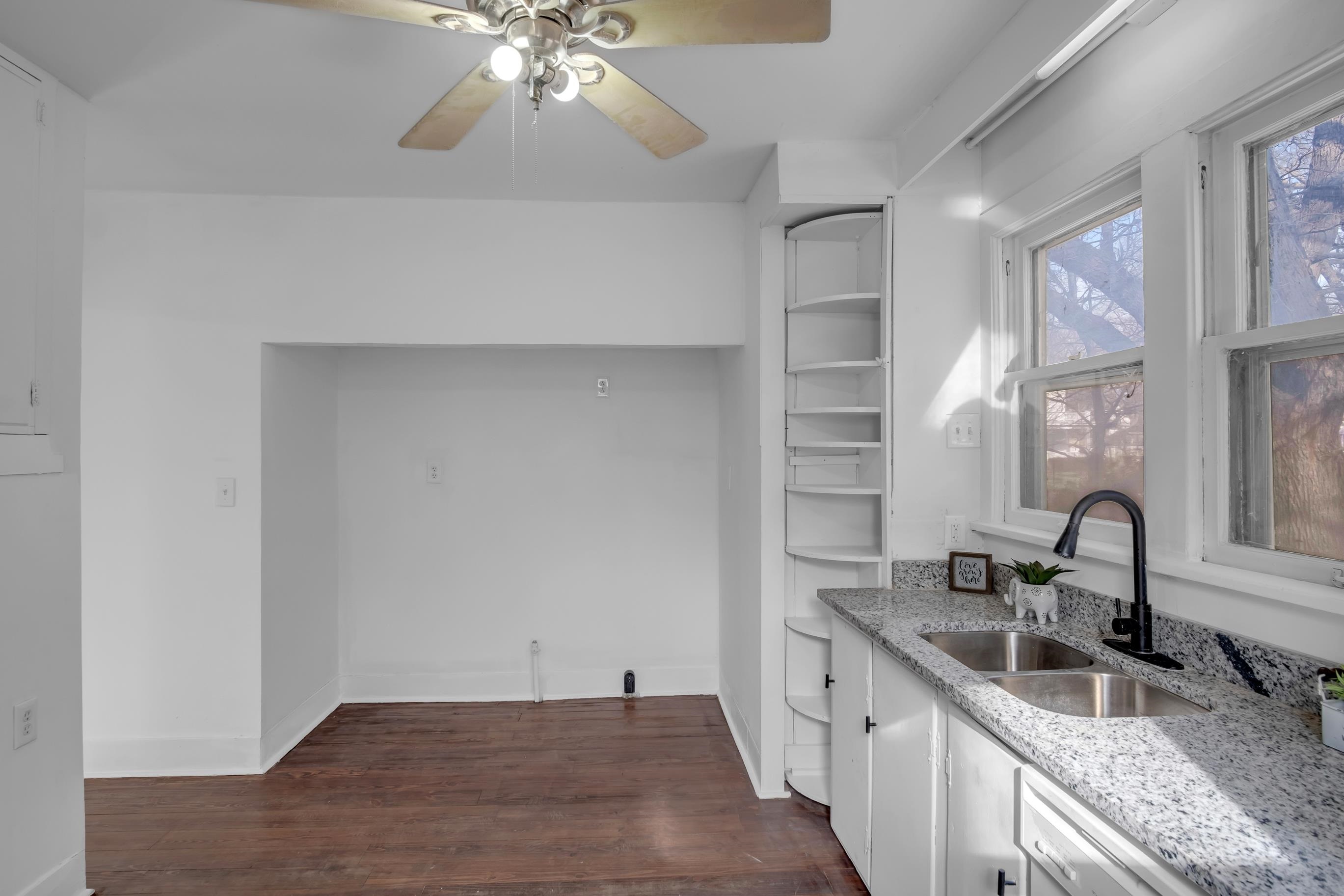 303 E 3rd Street Newton KS 67114