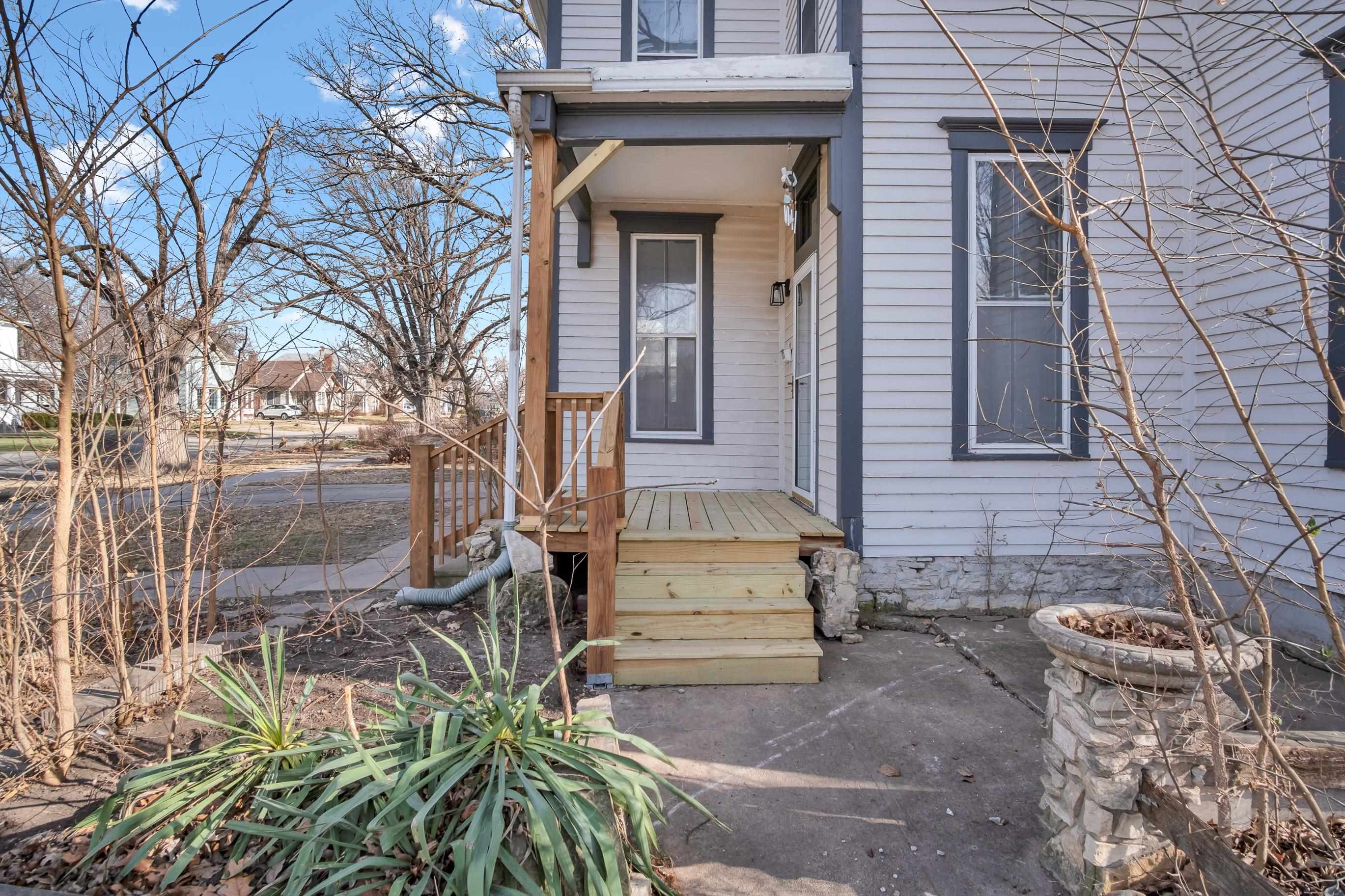 303 E 3rd Street Newton KS 67114