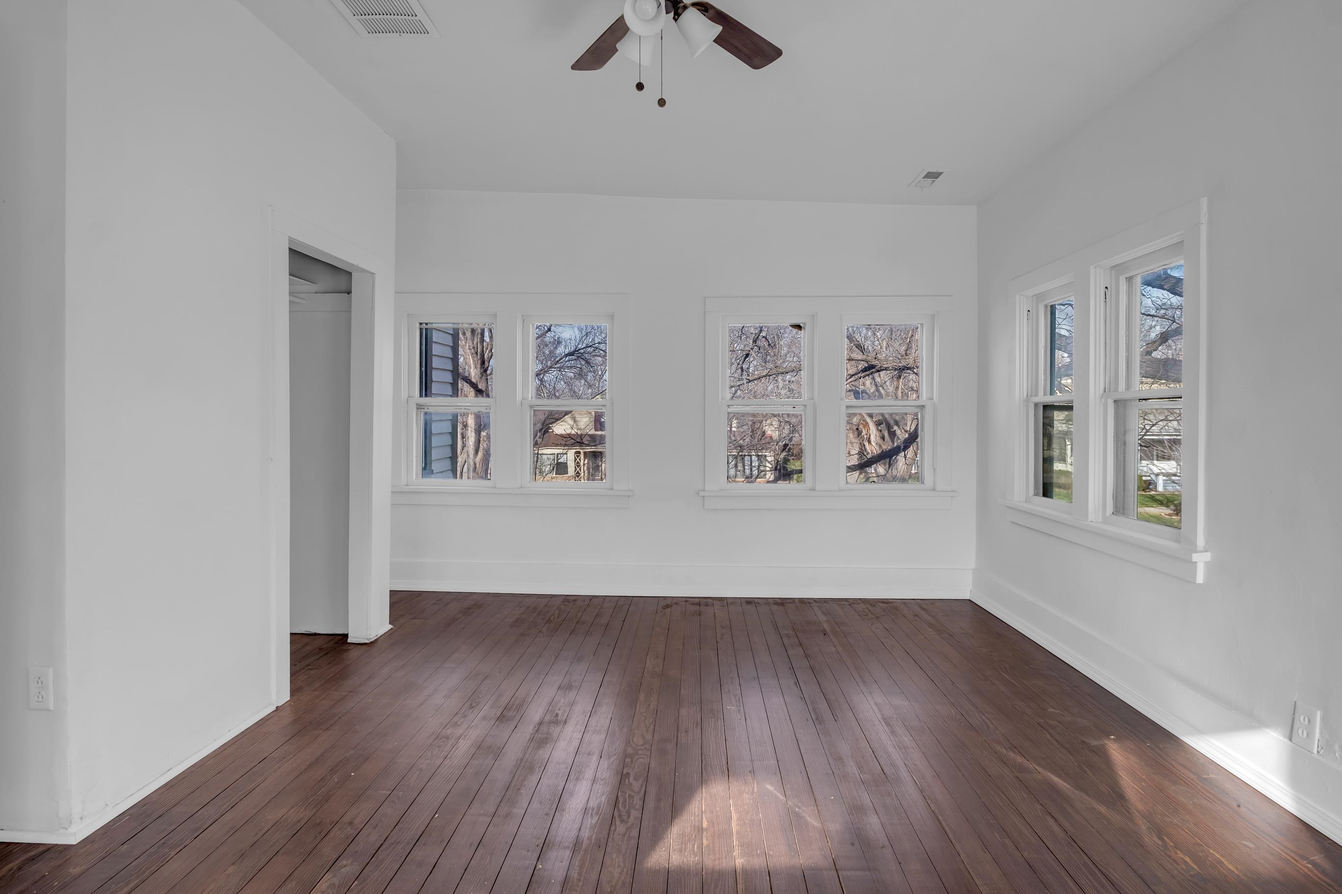 303 E 3rd Street Newton KS 67114