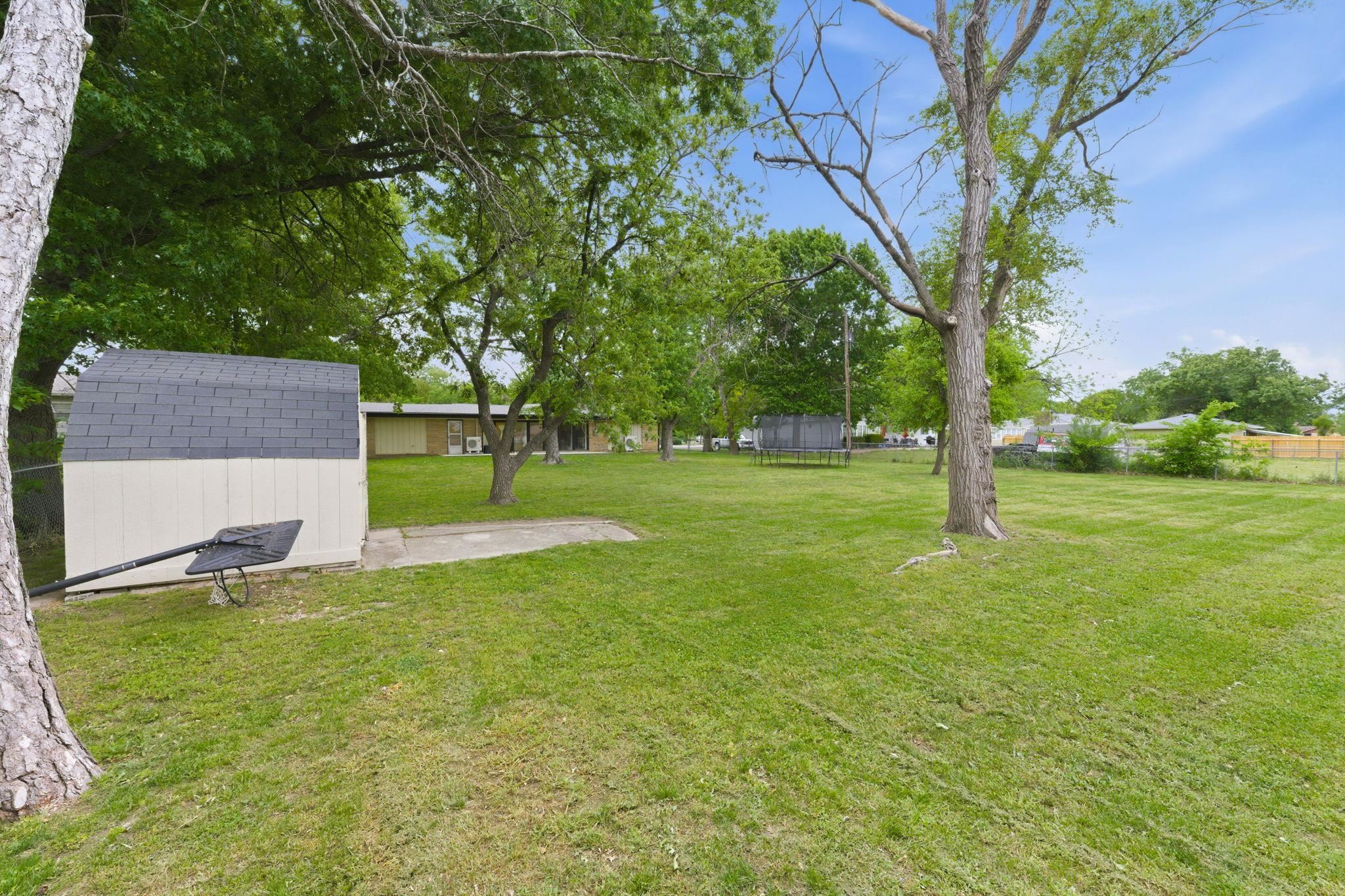 161 S Westview Drive Andover KS 67002