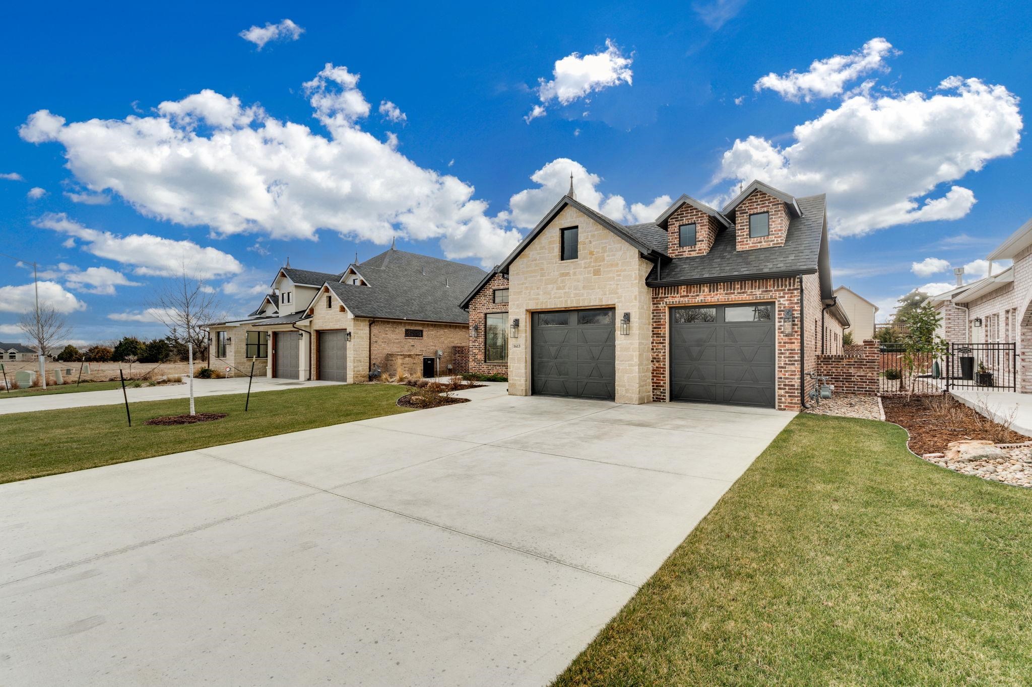 1613 W Rockhill Place Andover KS 67002