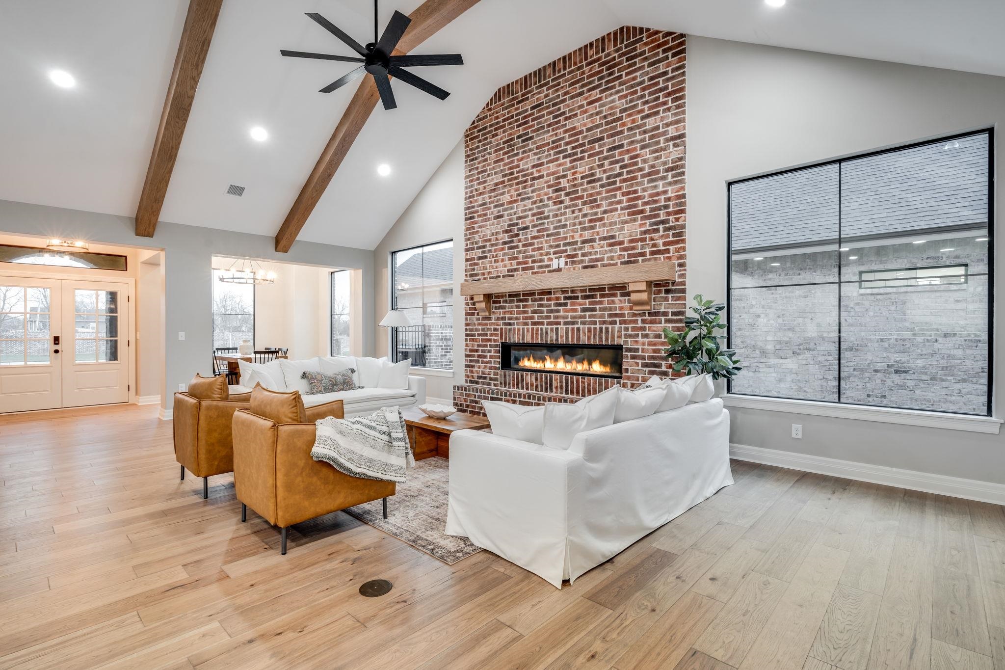 1613 W Rockhill Place Andover KS 67002