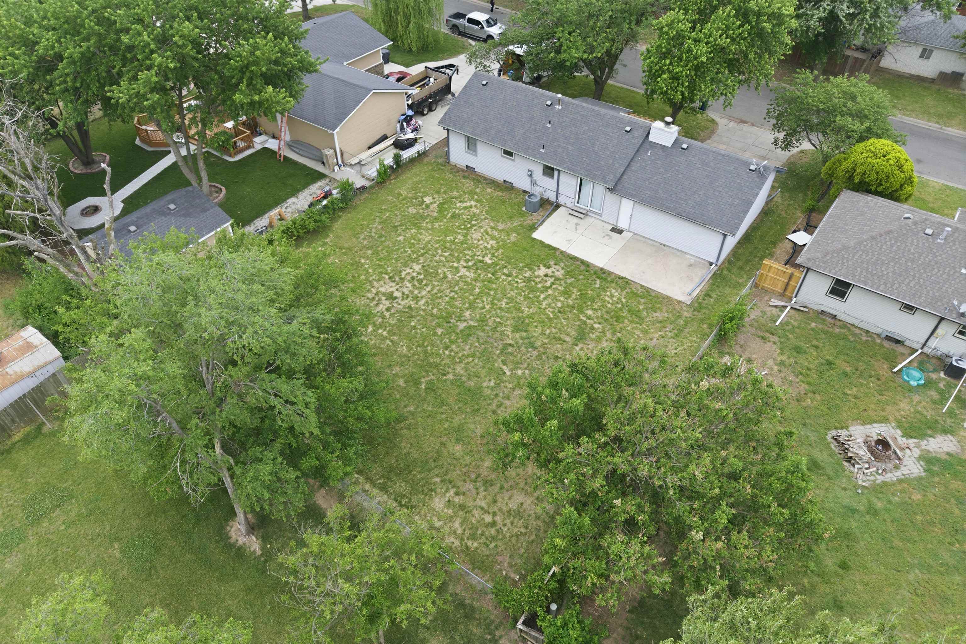 908 S Dalton Drive Wichita KS 67207