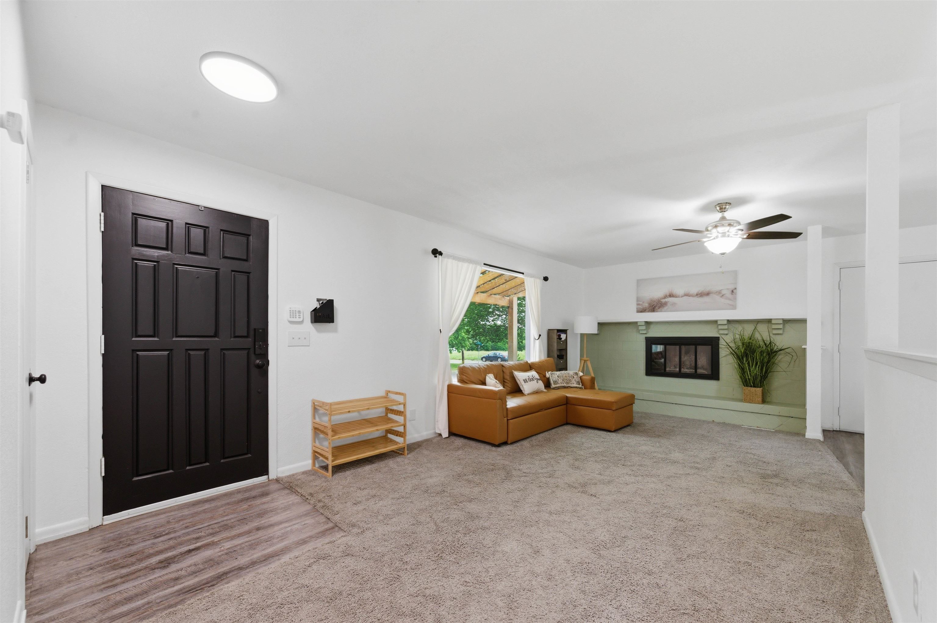 908 S Dalton Drive Wichita KS 67207