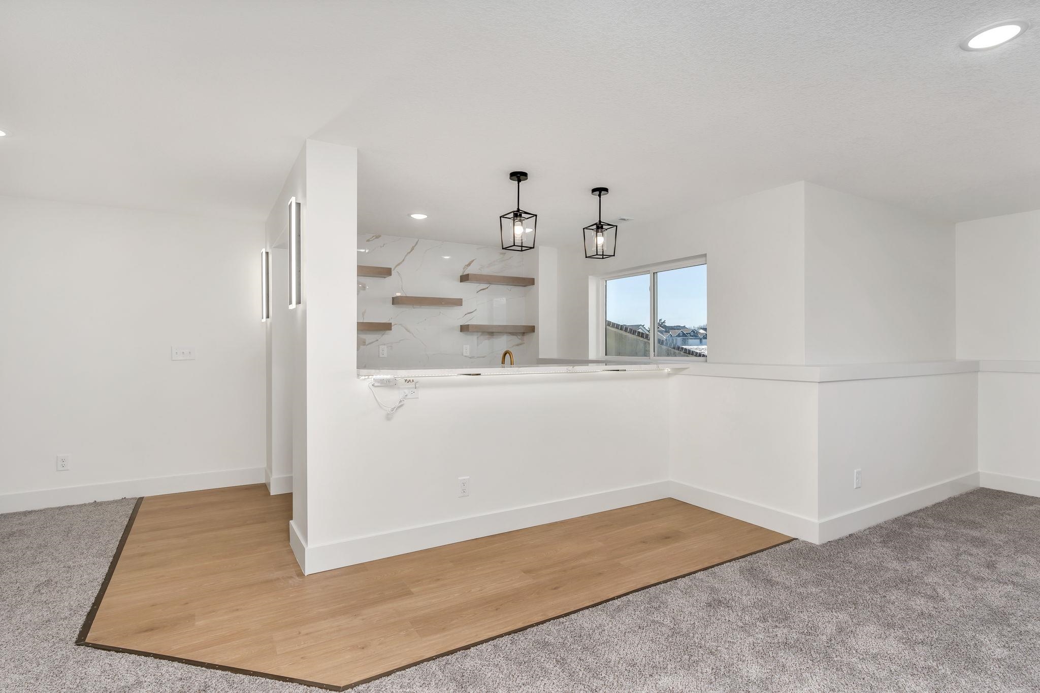 6633 N Silverton Park City KS 67219