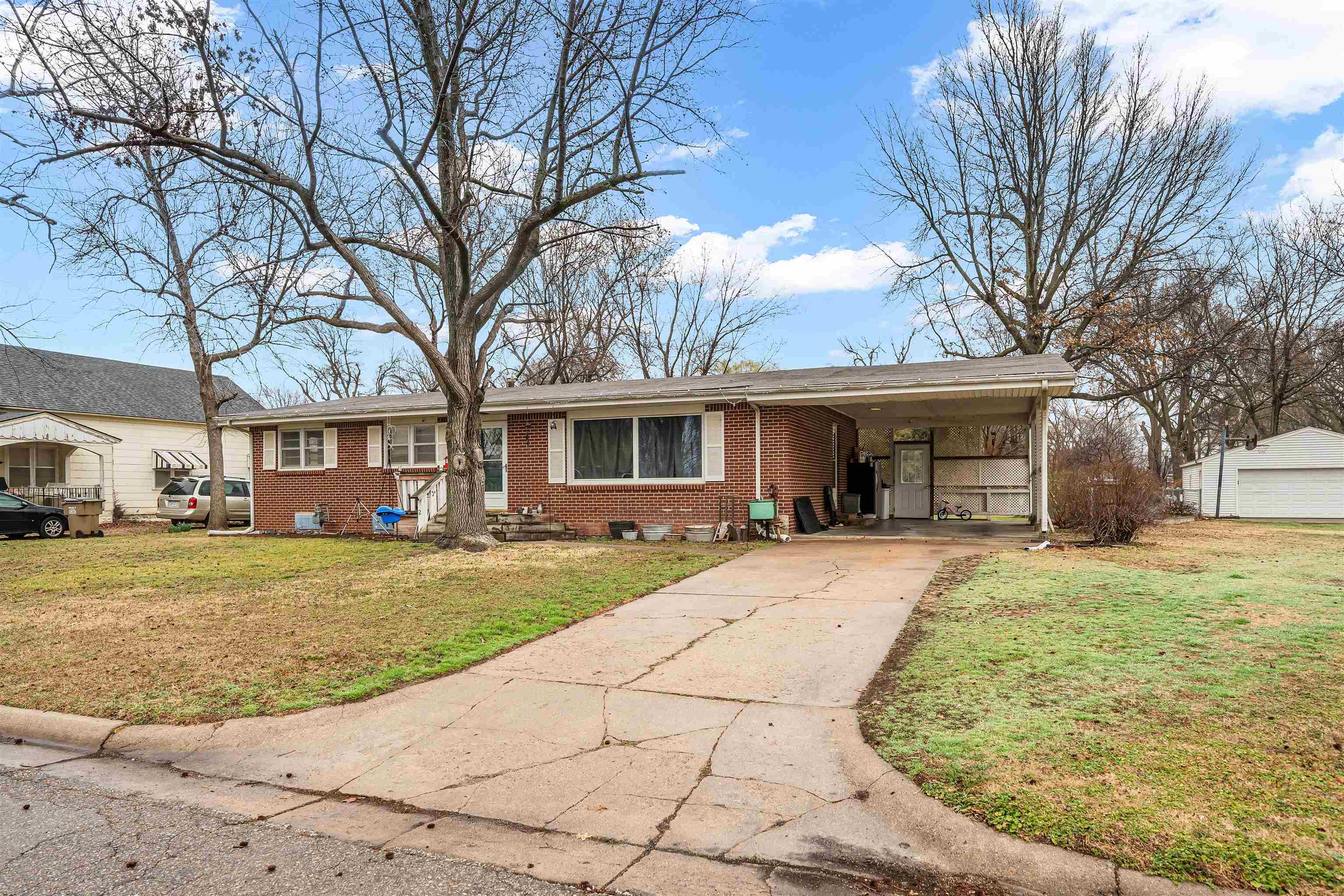 214 S Wichita Street Haven KS 67543