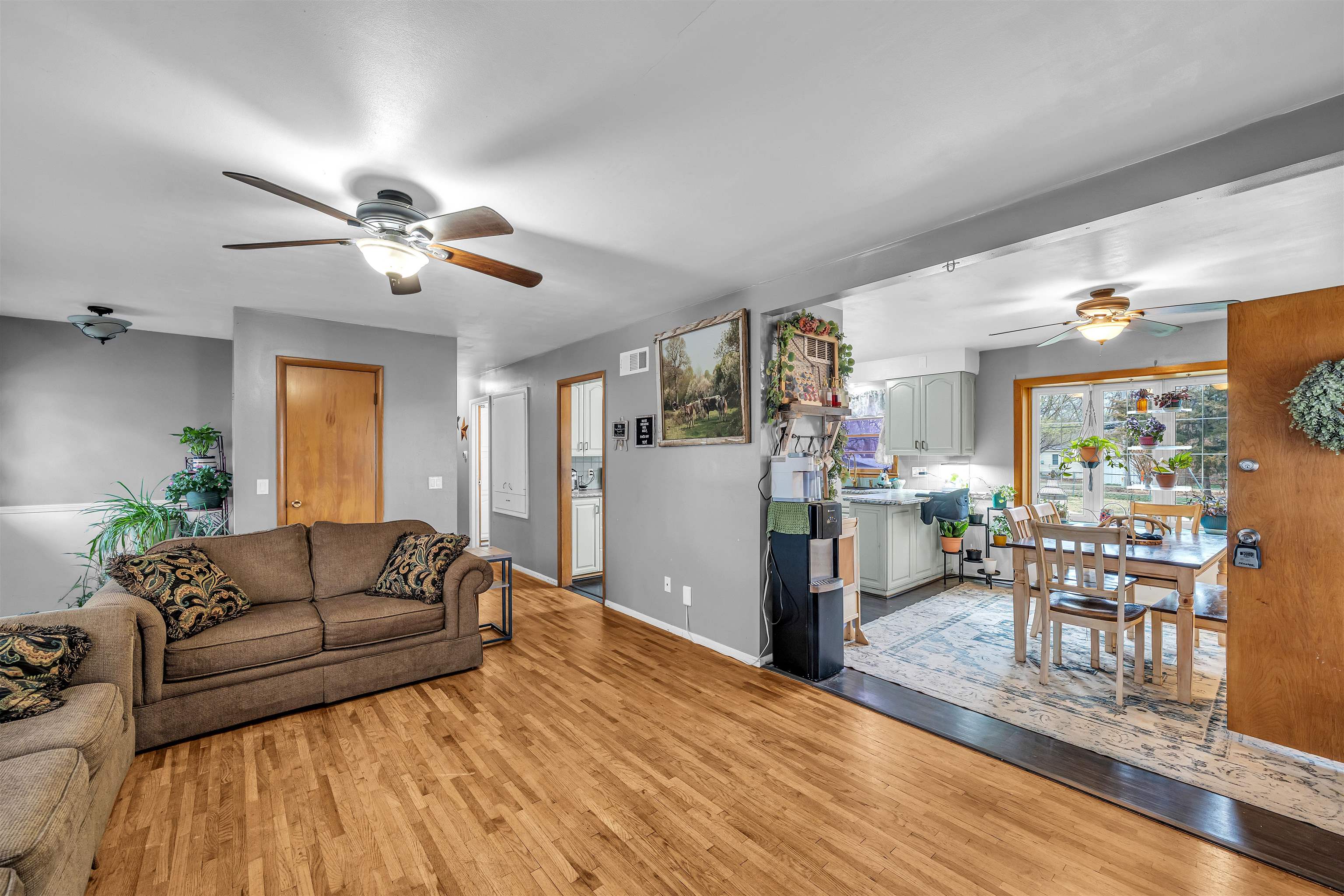 214 S Wichita Street Haven KS 67543