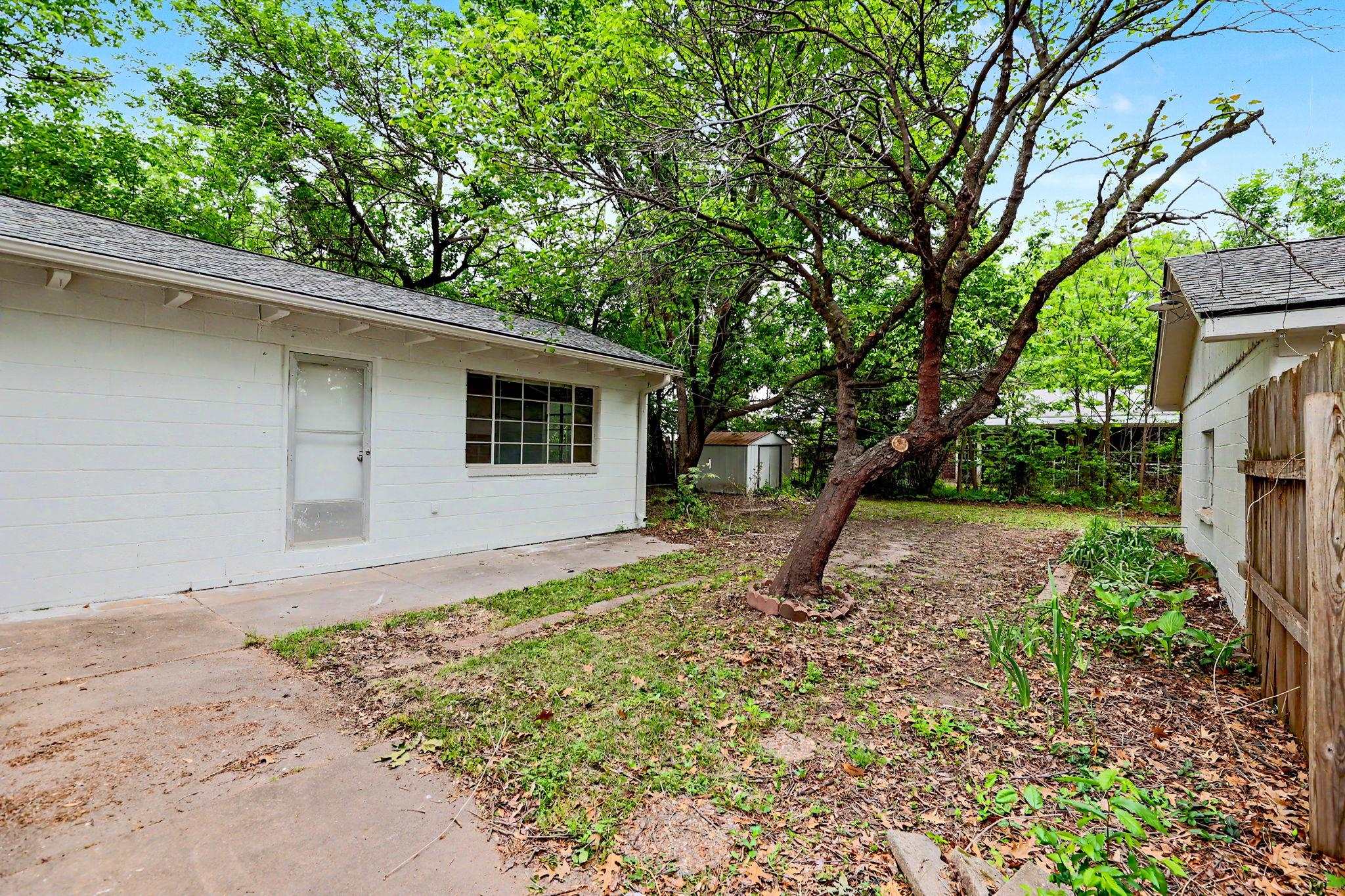1830 S Chautauqua Wichita KS 67211