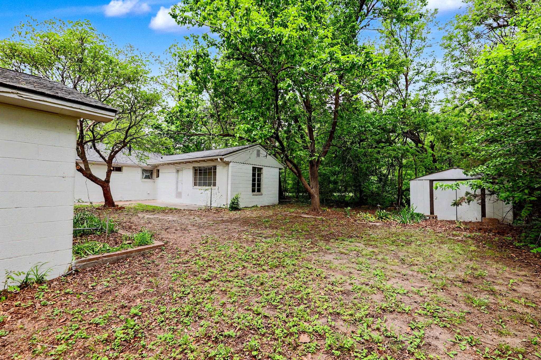 1830 S Chautauqua Wichita KS 67211