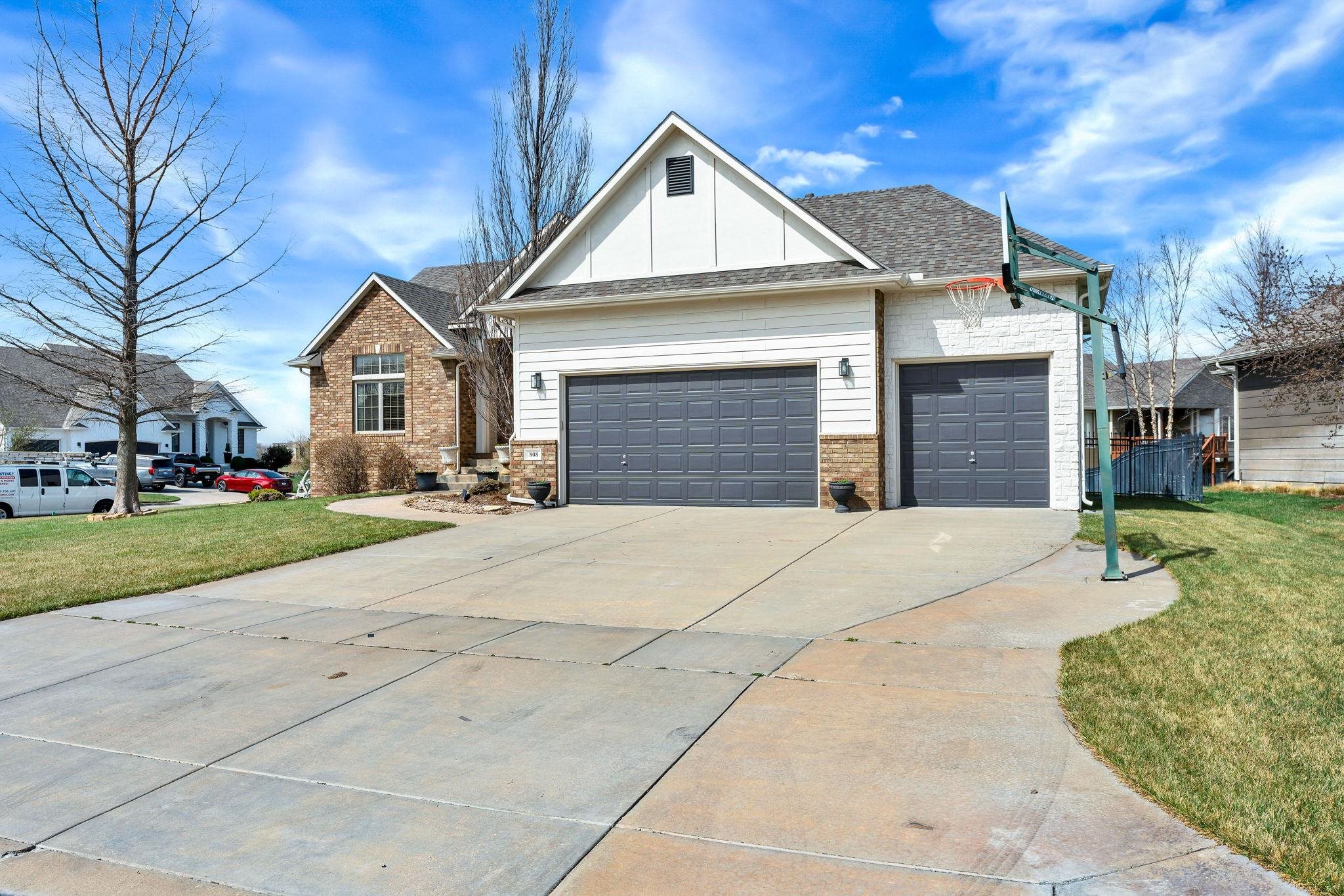 808 E Woodstone Circle Andover KS 67002