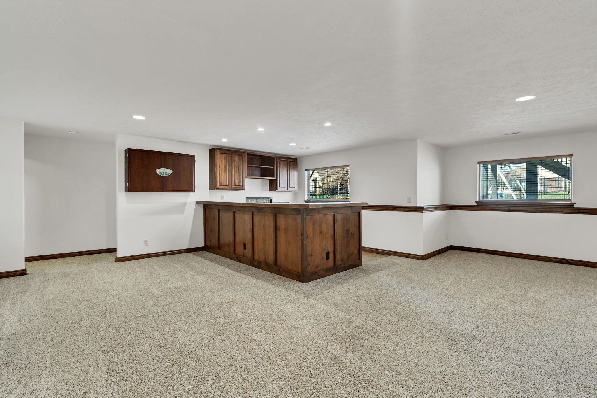 808 E Woodstone Circle Andover KS 67002