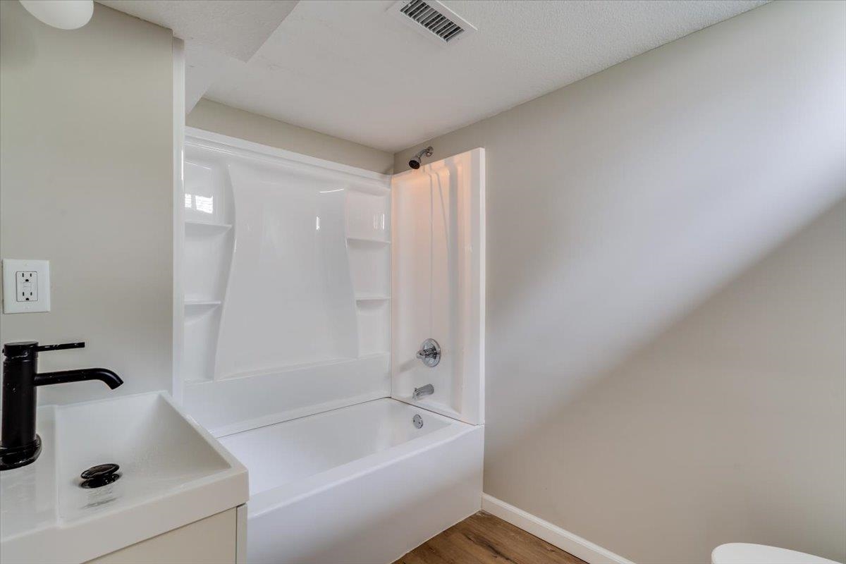 647 S Vassar Street Wichita KS 67218