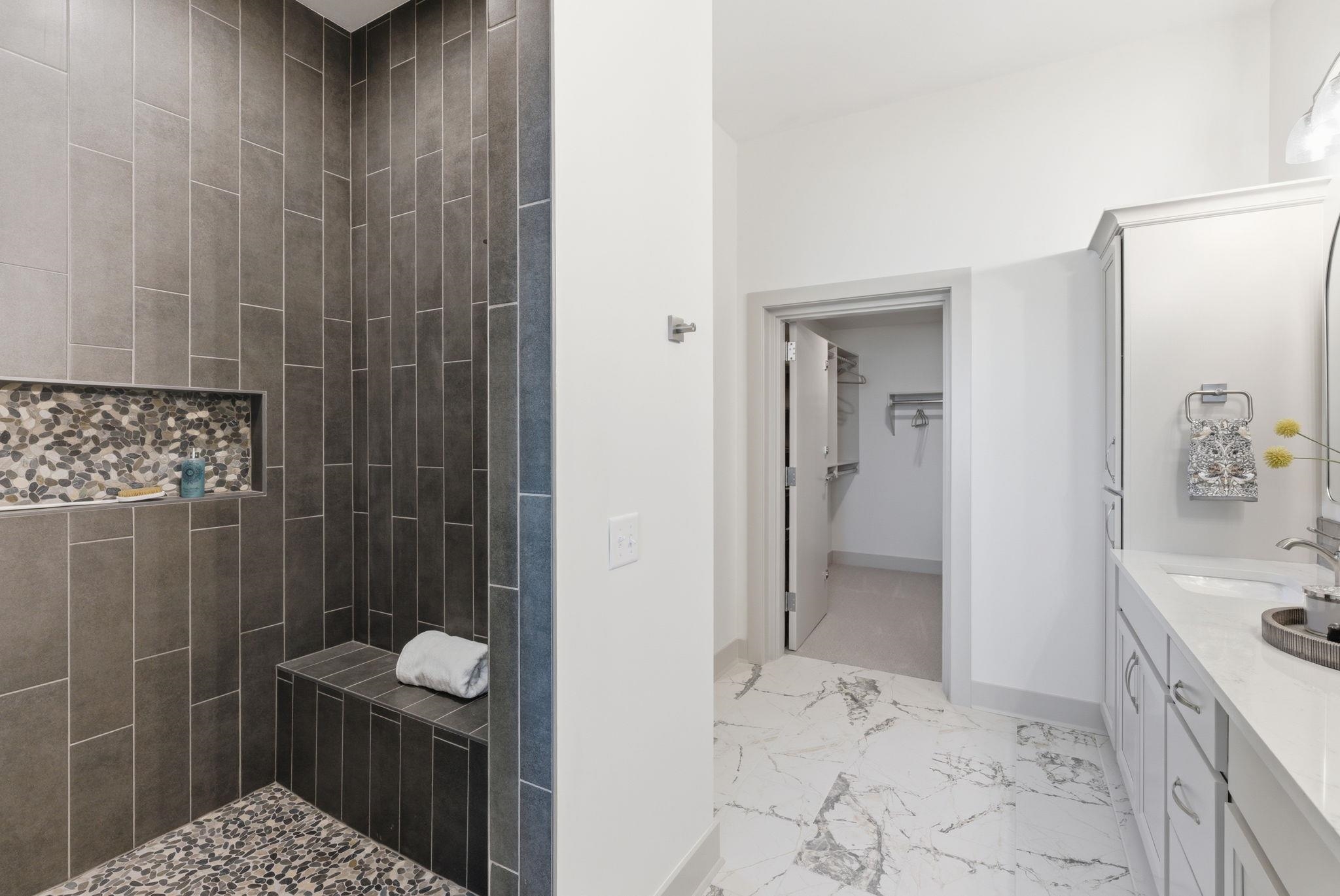 5856 E Central Park Bel Aire KS 67220