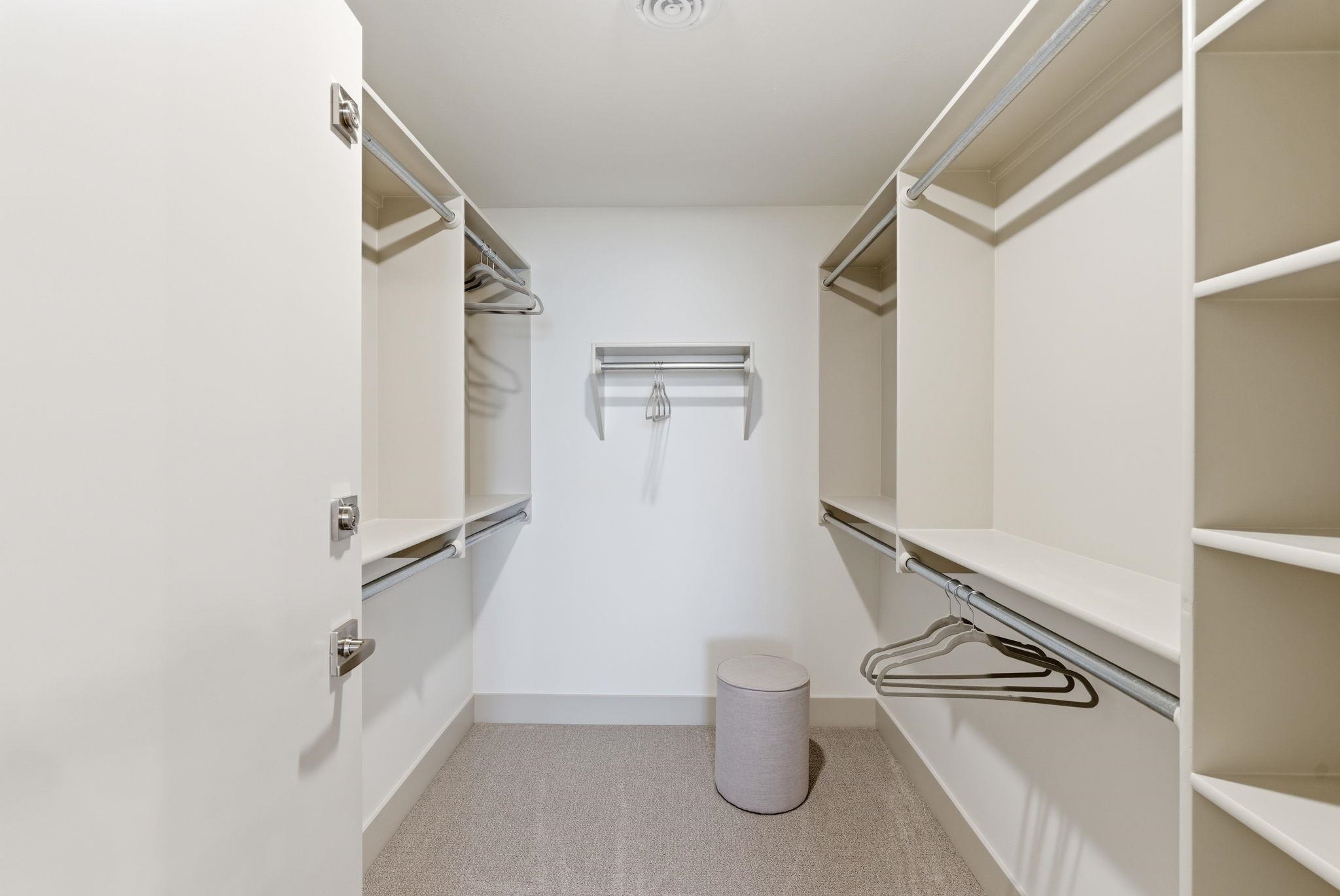 5856 E Central Park Bel Aire KS 67220