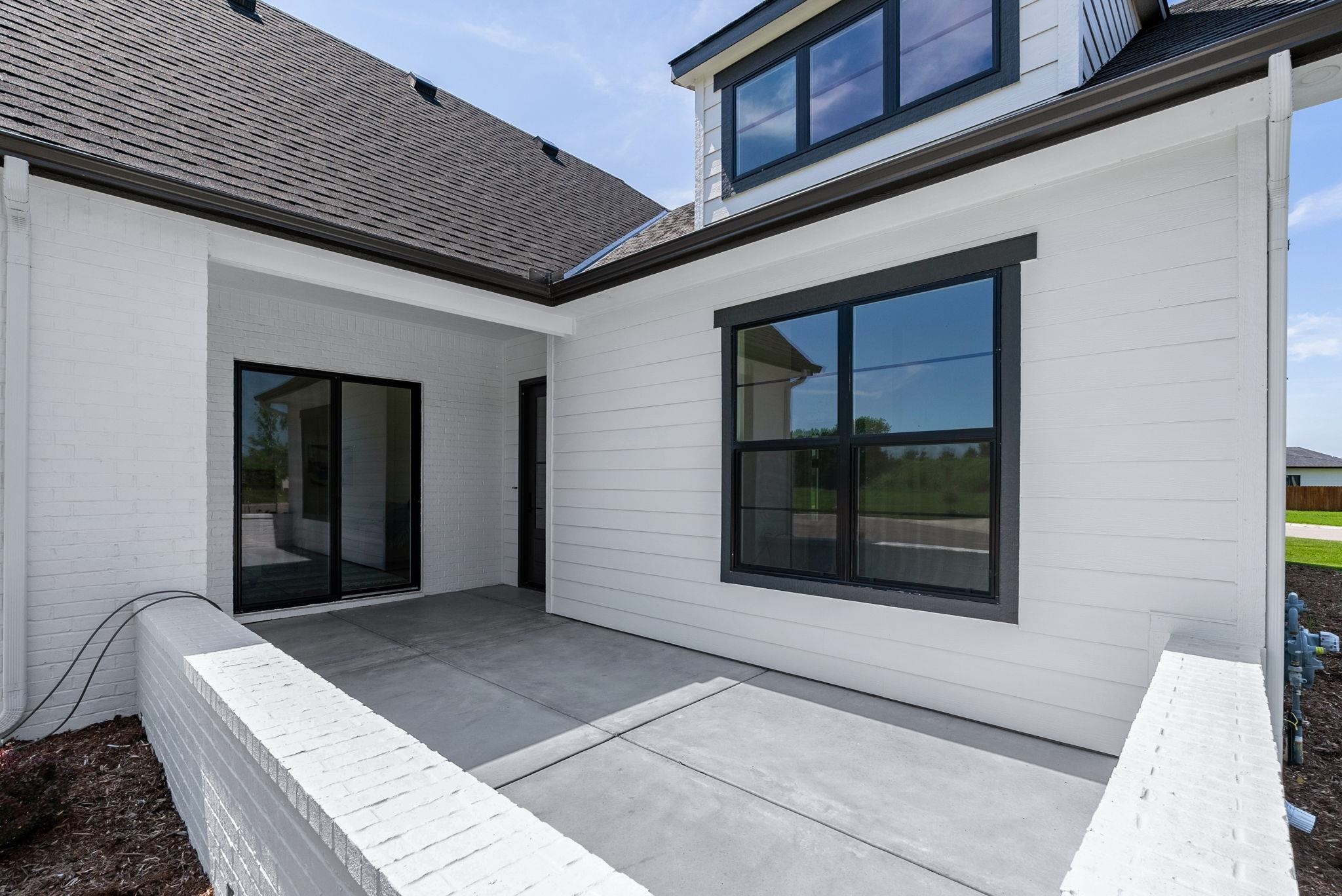 4622 W Emerald Bay Court Wichita KS 67205