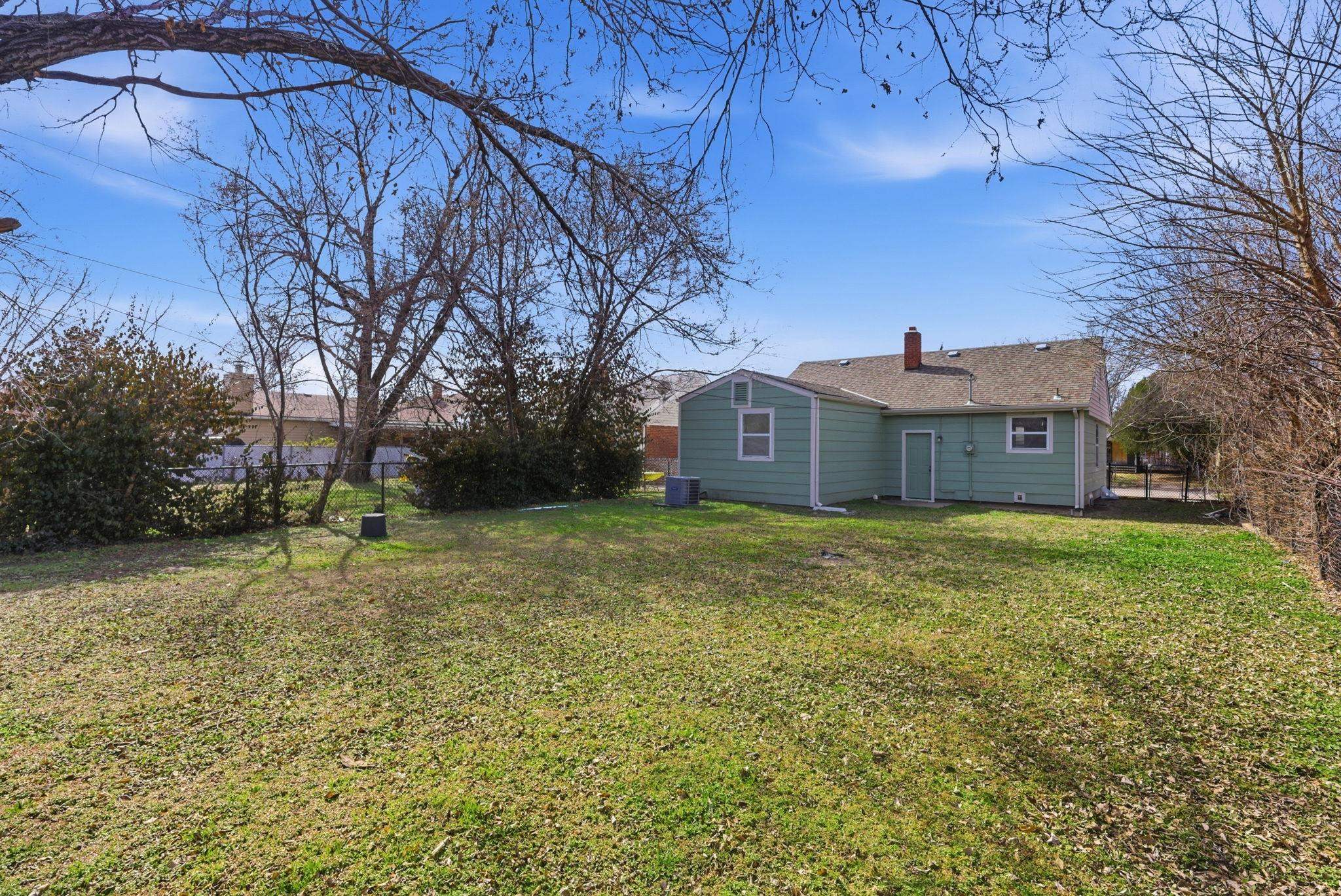 1928 N Spruce Avenue Wichita KS 67214