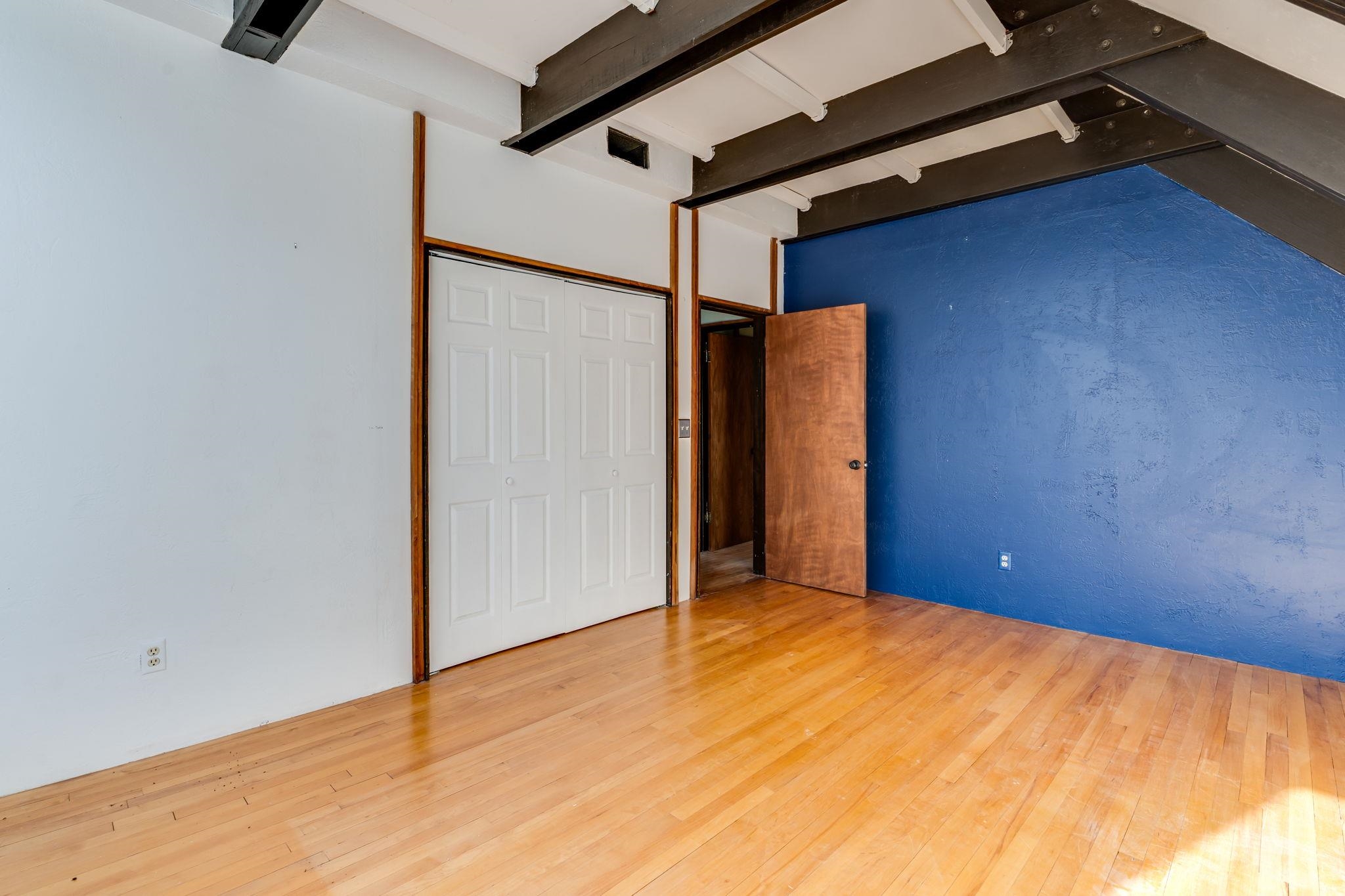 1947 E Marion Road Wichita KS 67216