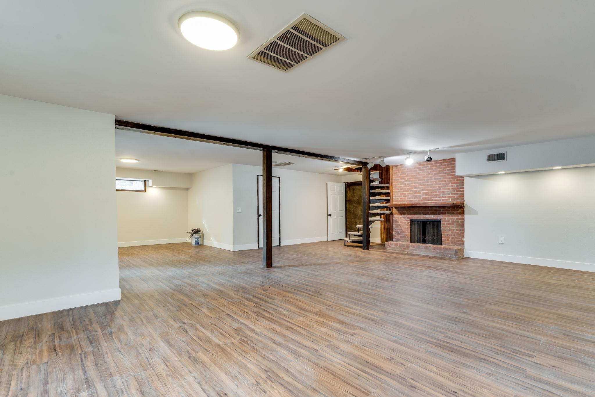 1947 E Marion Road Wichita KS 67216