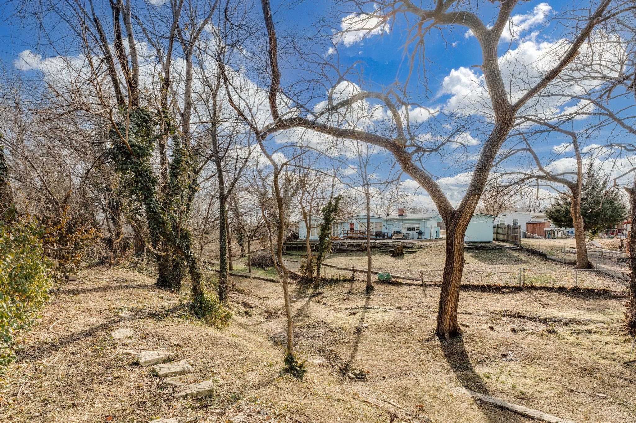 1947 E Marion Road Wichita KS 67216
