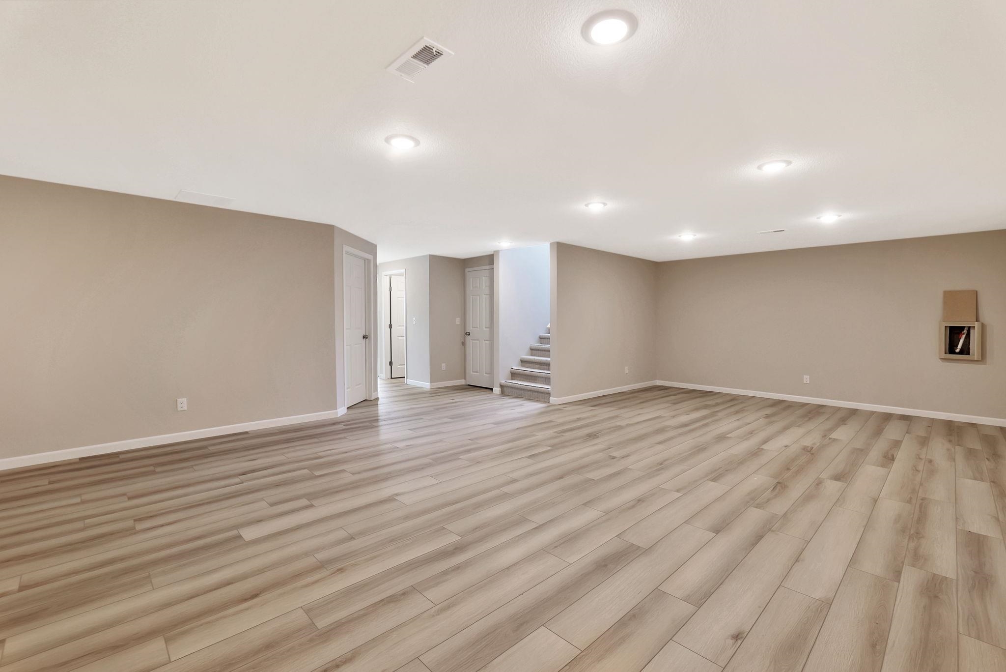 9287 E Fox Pointe Bel Aire KS 67226