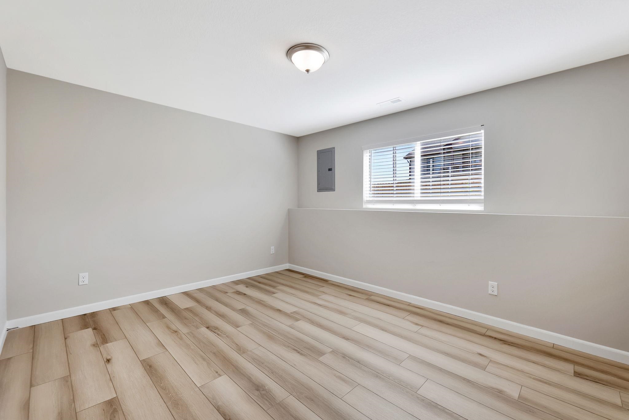 9287 E Fox Pointe Bel Aire KS 67226