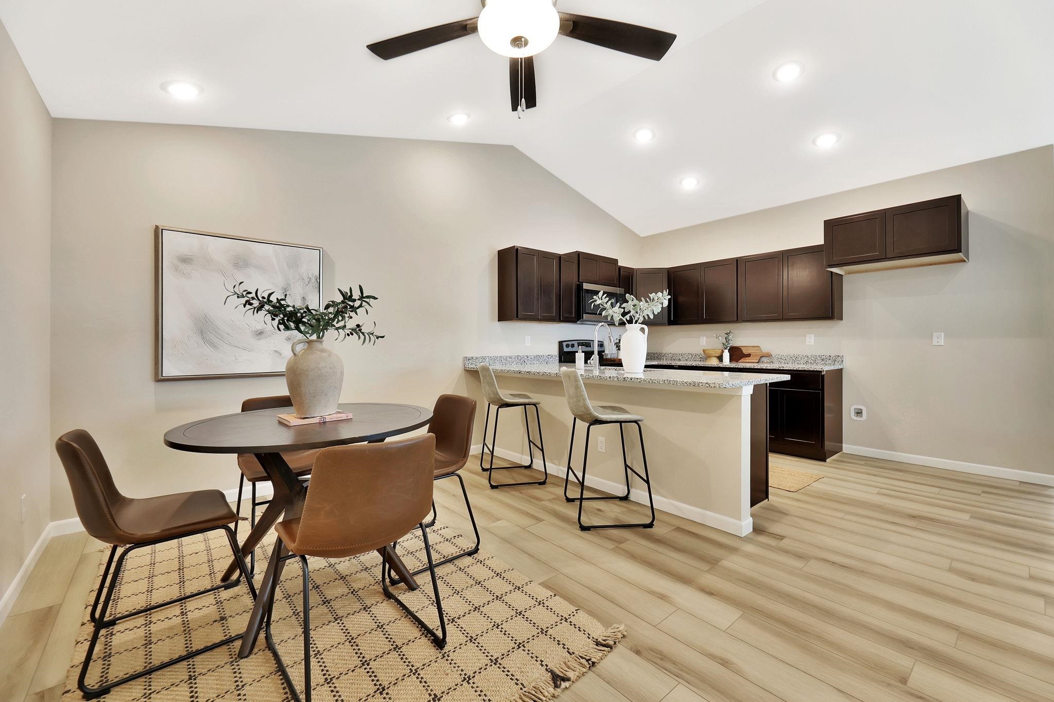 9287 E Fox Pointe Bel Aire KS 67226