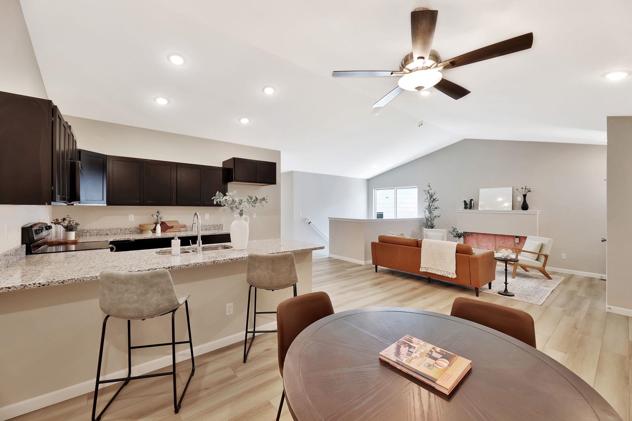 9287 E Fox Pointe Bel Aire KS 67226