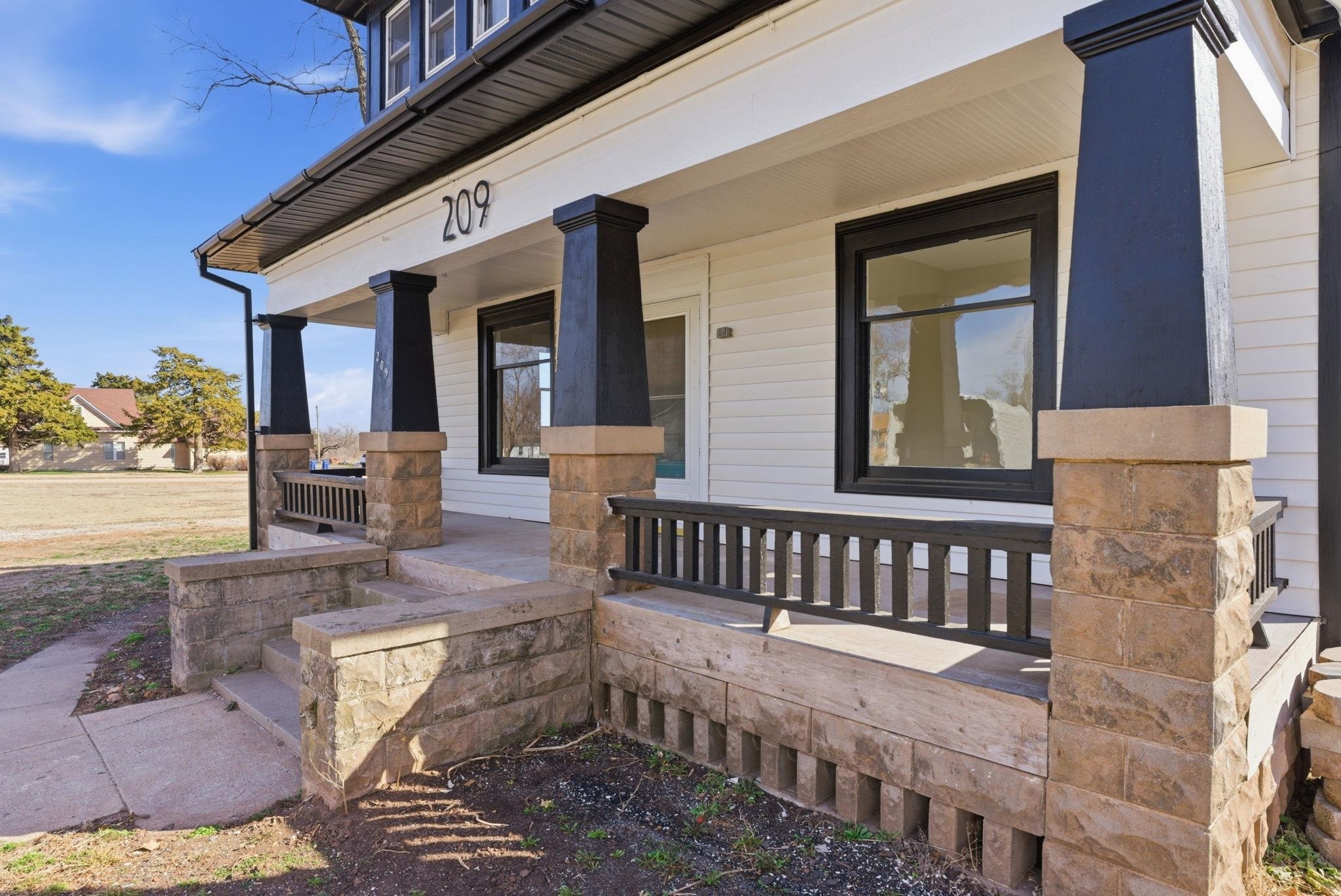 209 W Kansas Avenue Conway Springs KS 67031