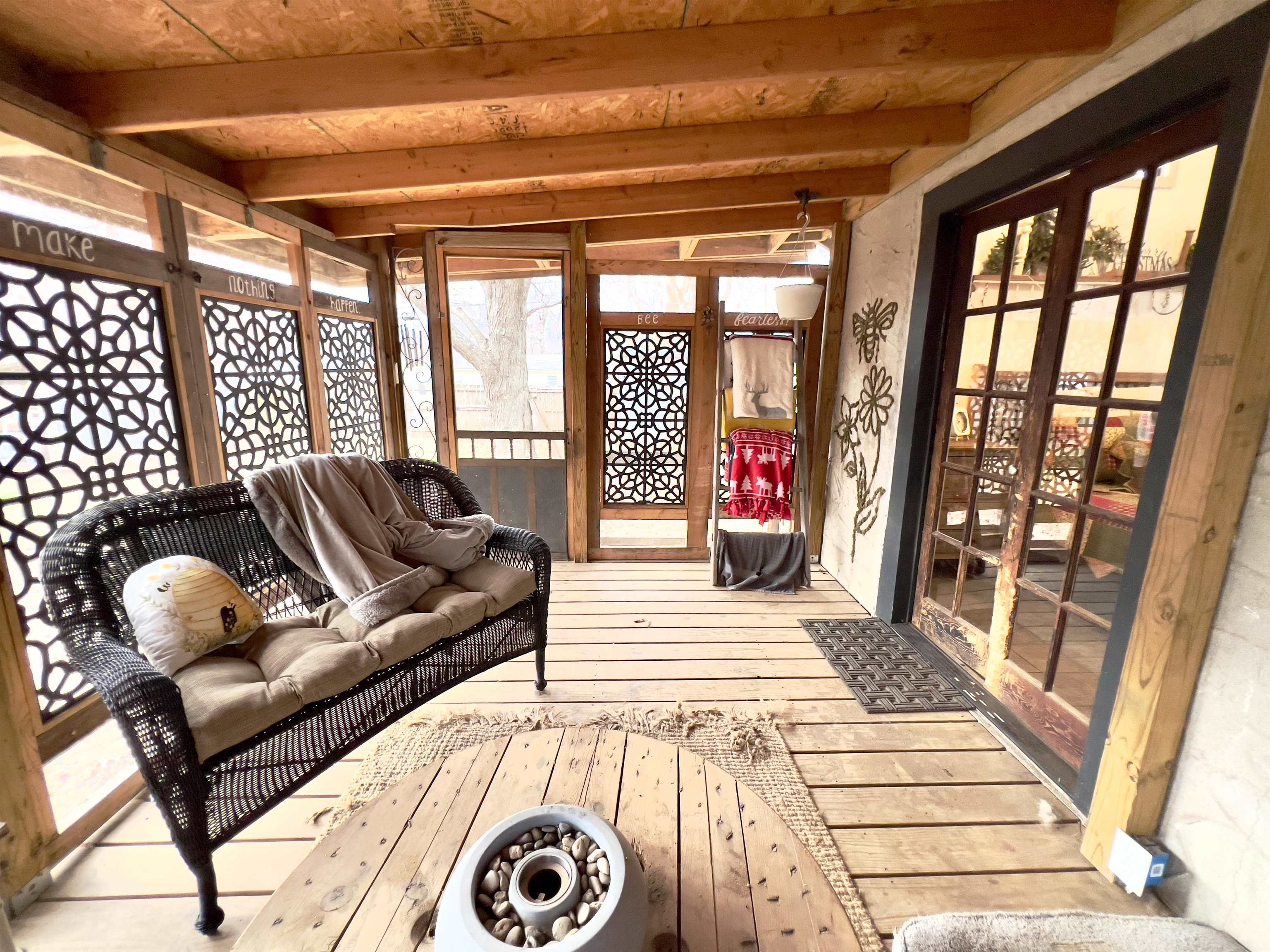 1825 N 9th Arkansas City KS 67005