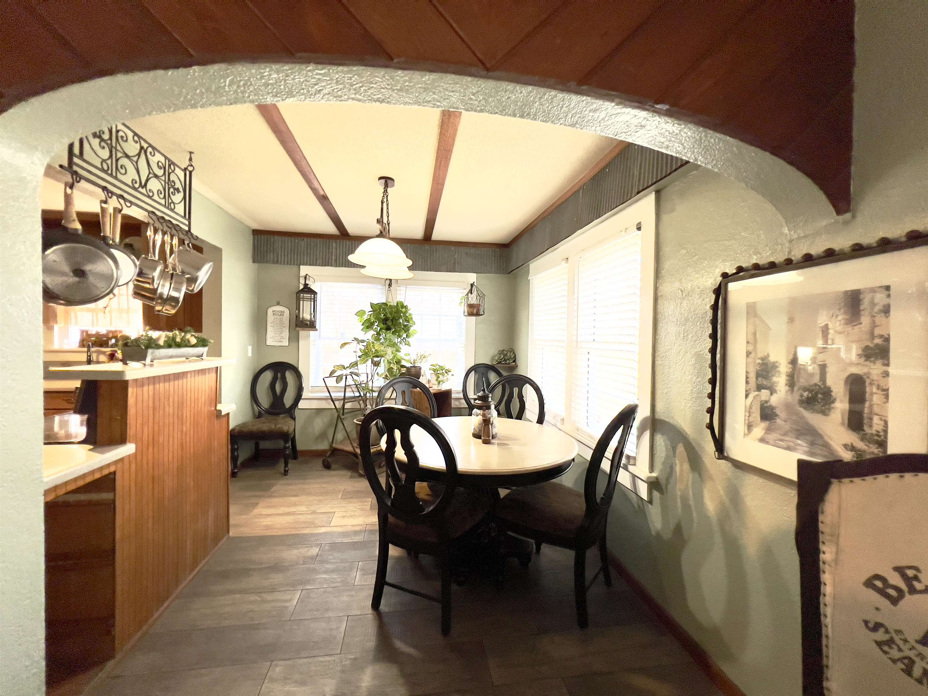 1825 N 9th Arkansas City KS 67005